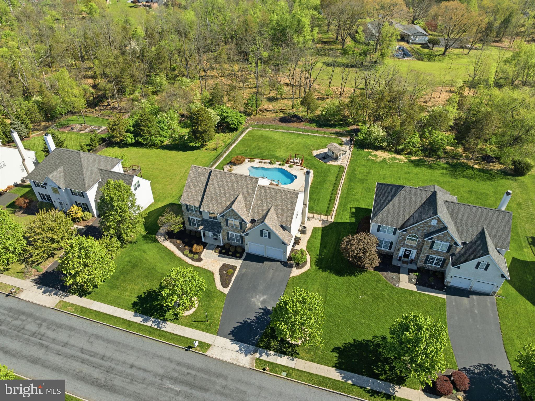 WINDY CREEK - Residential