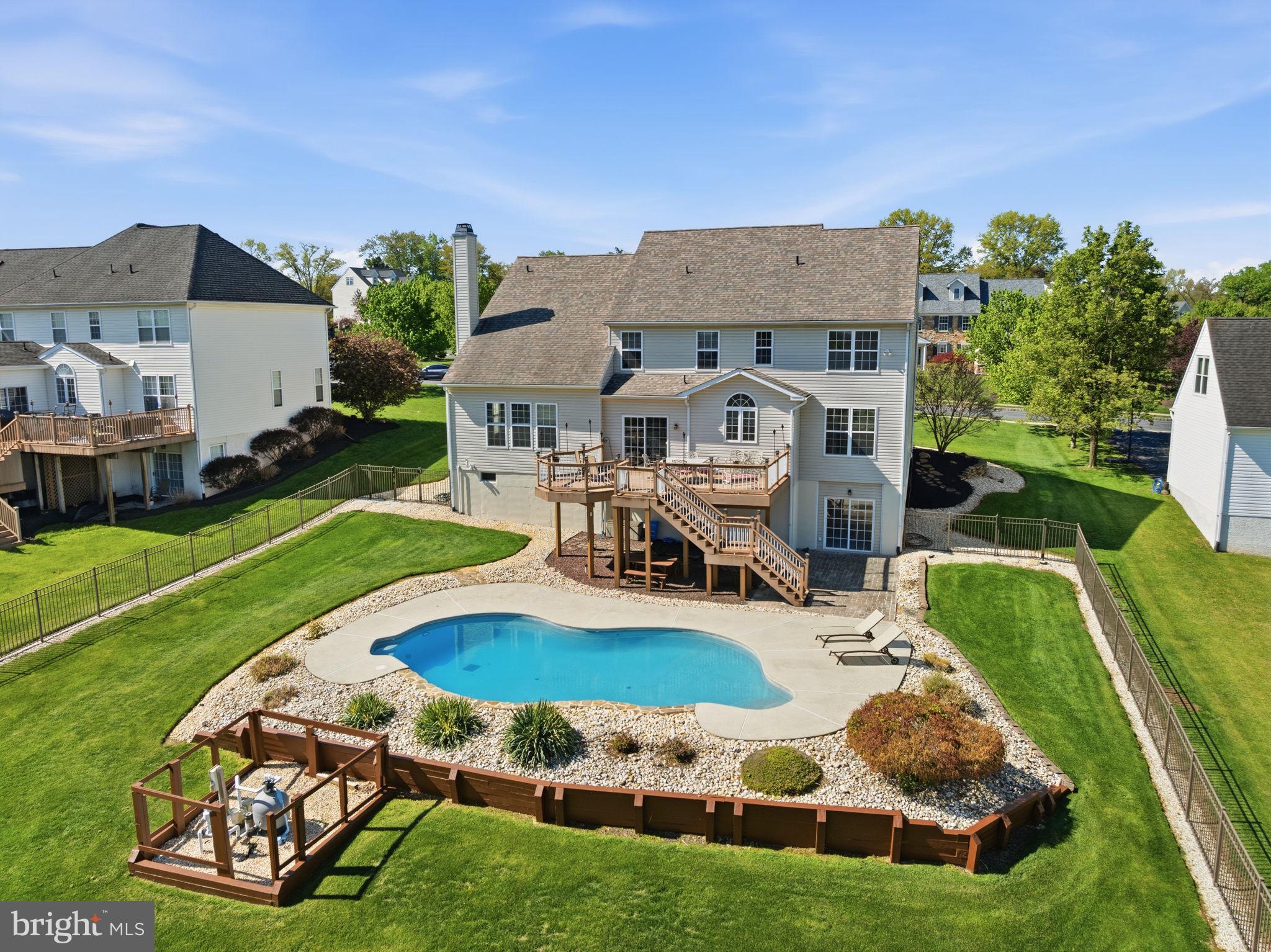 WINDY CREEK - Residential