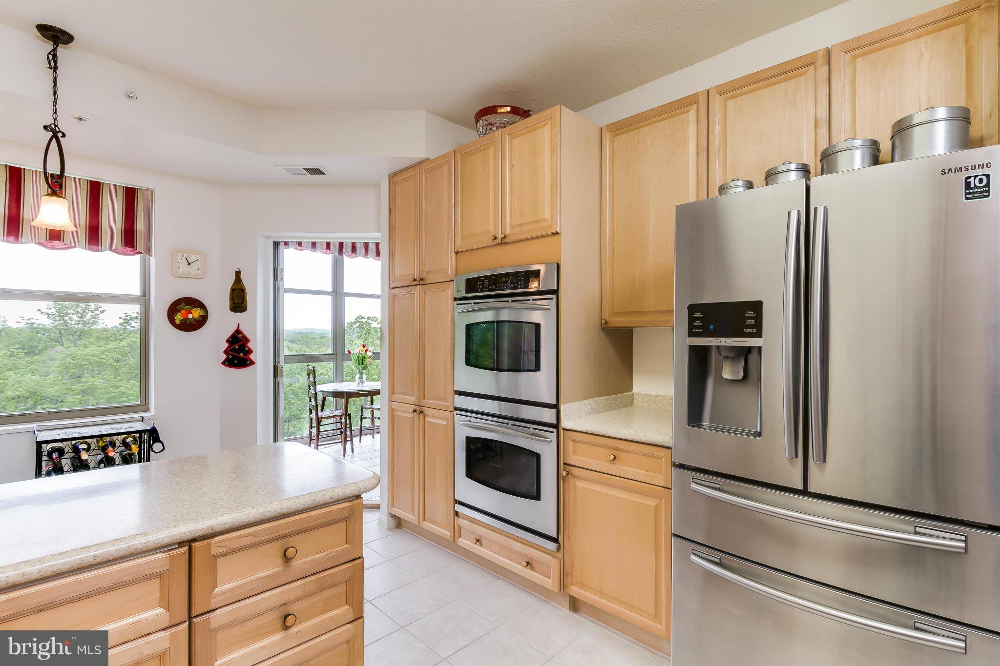 LANSDOWNE WOODS LEISURE WORLD - Residential