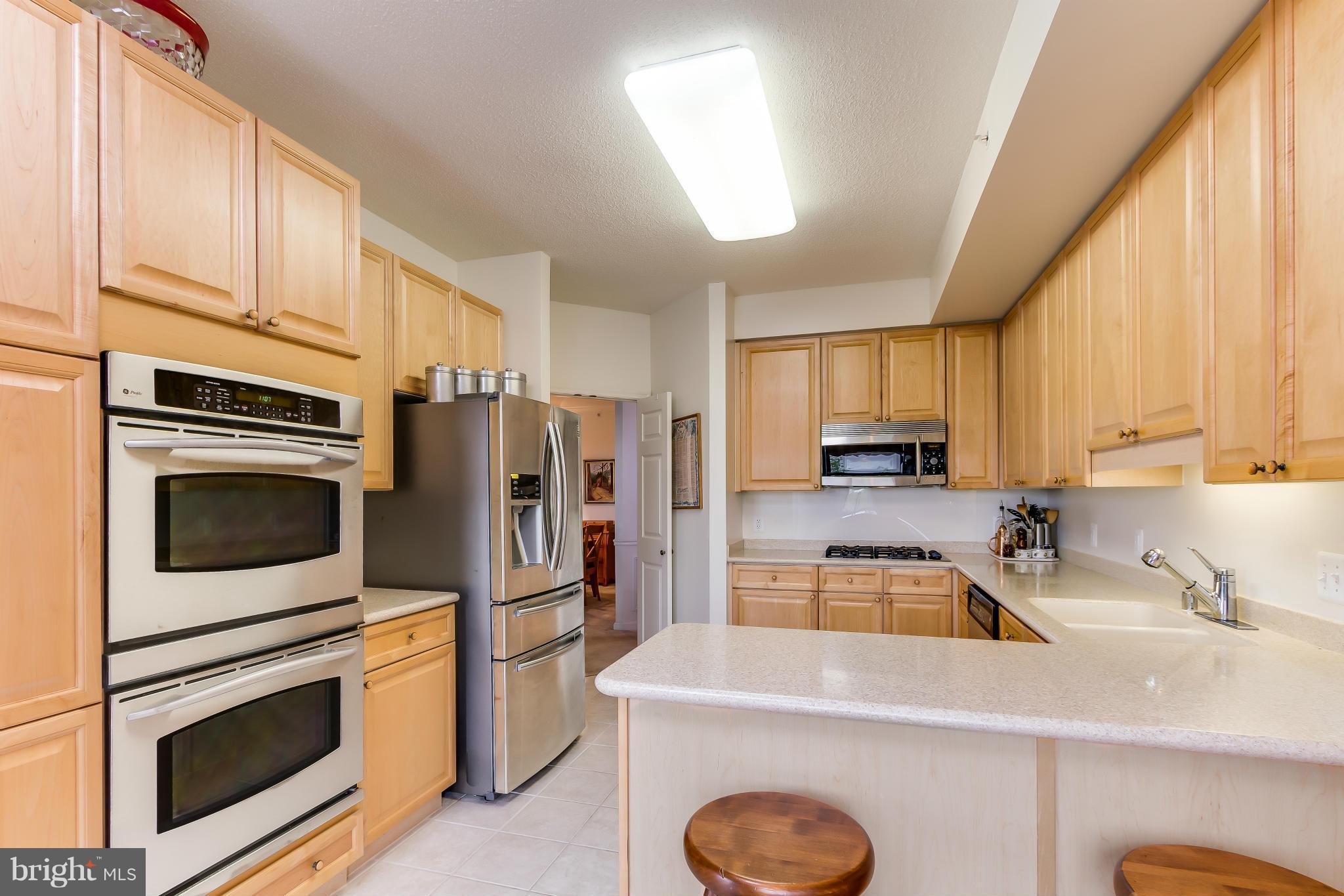 LANSDOWNE WOODS LEISURE WORLD - Residential