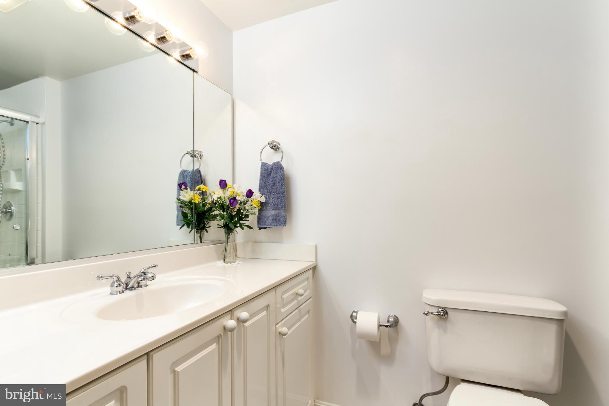 LANSDOWNE WOODS LEISURE WORLD - Residential