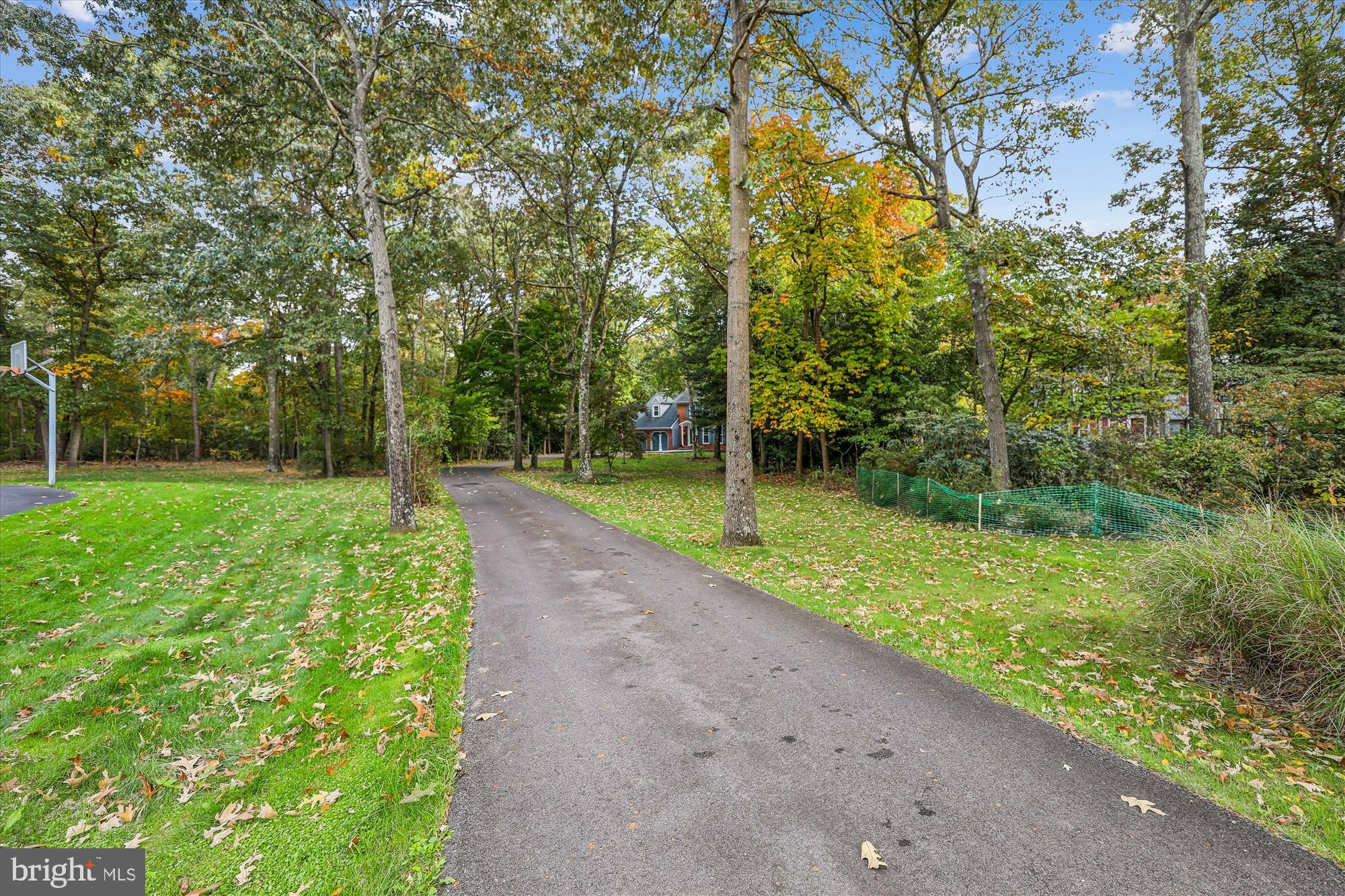 WOODBRIDGE FOREST - Residential