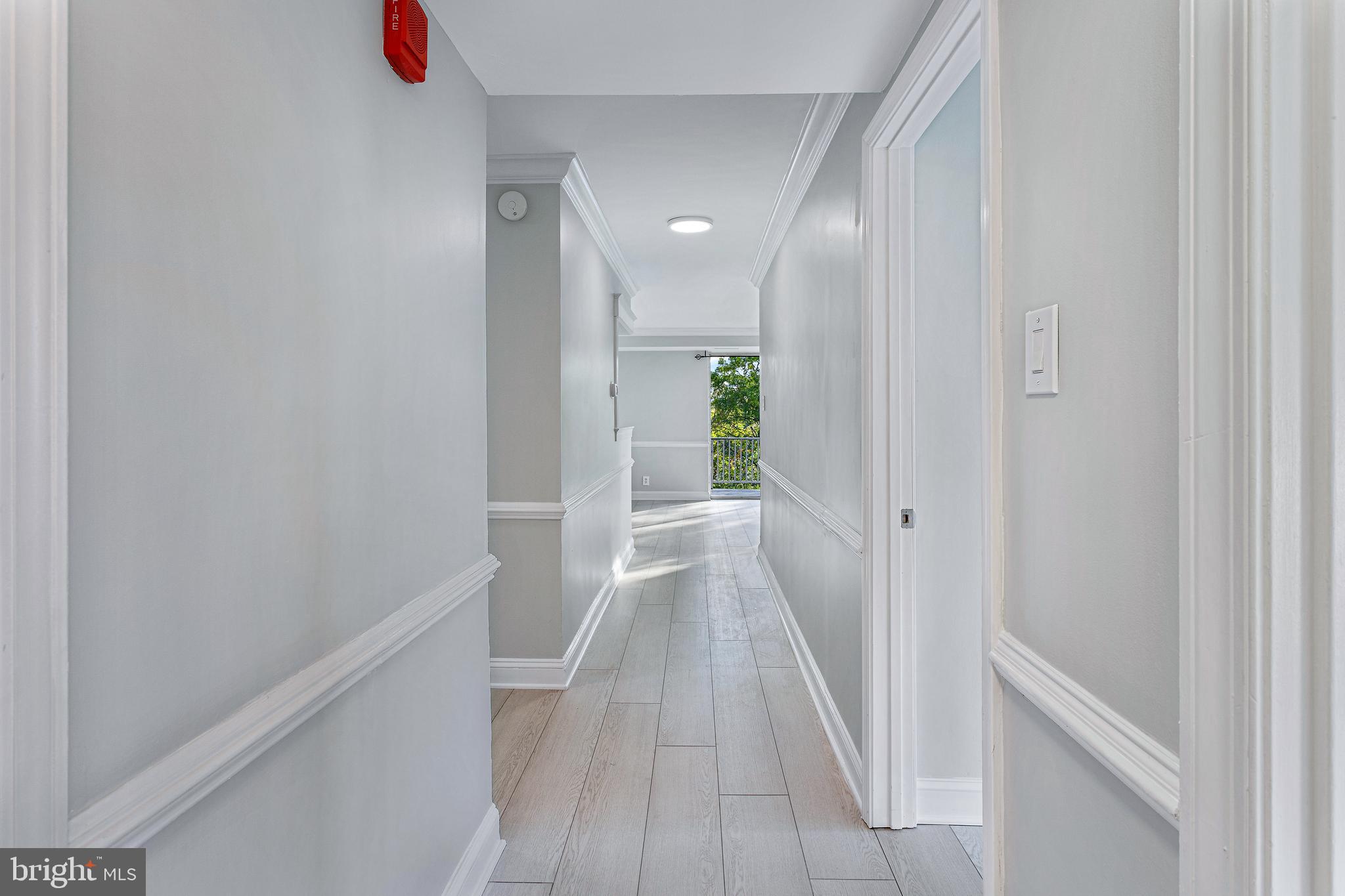 WHITEHALL - Residential