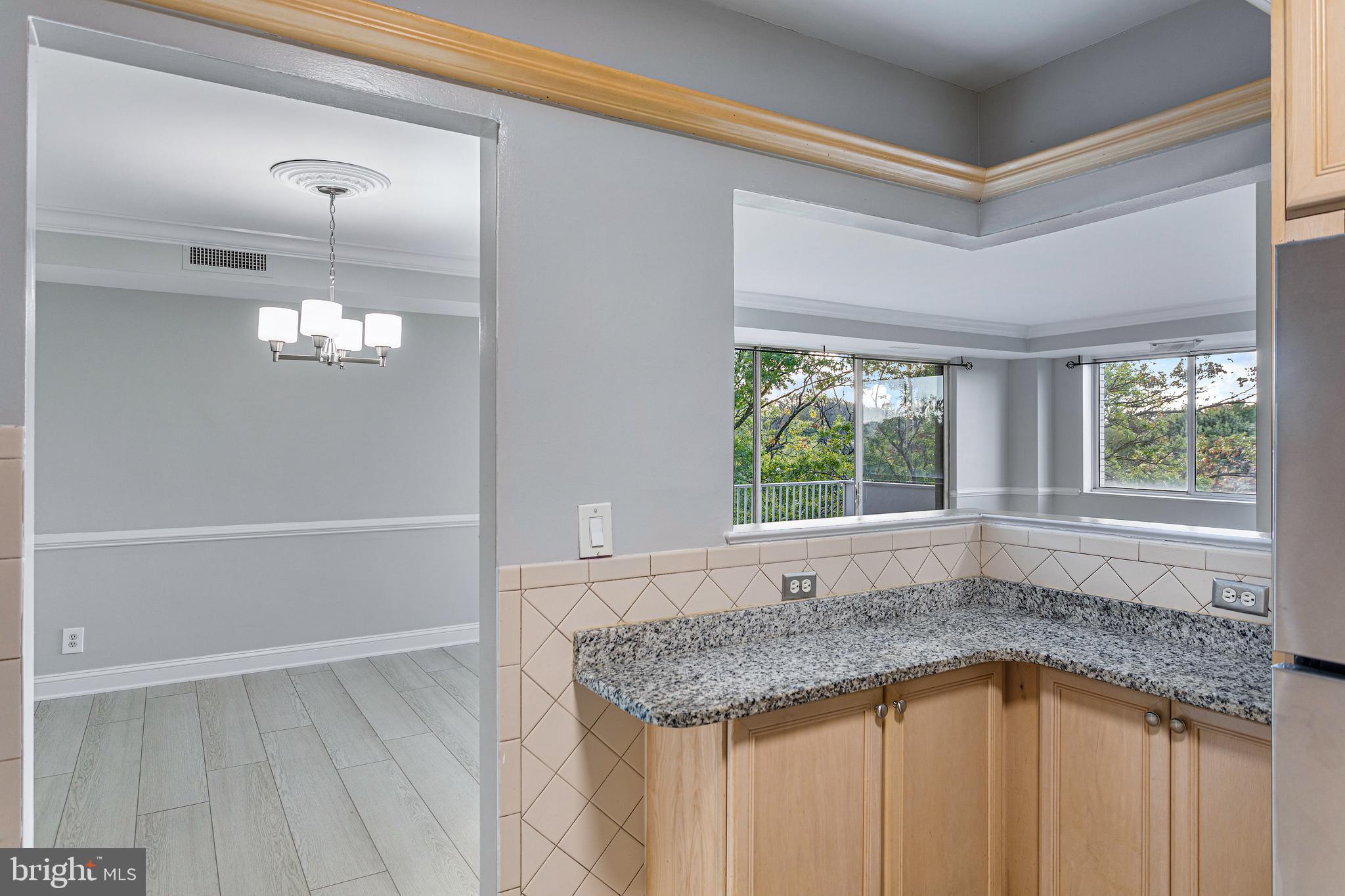 WHITEHALL - Residential