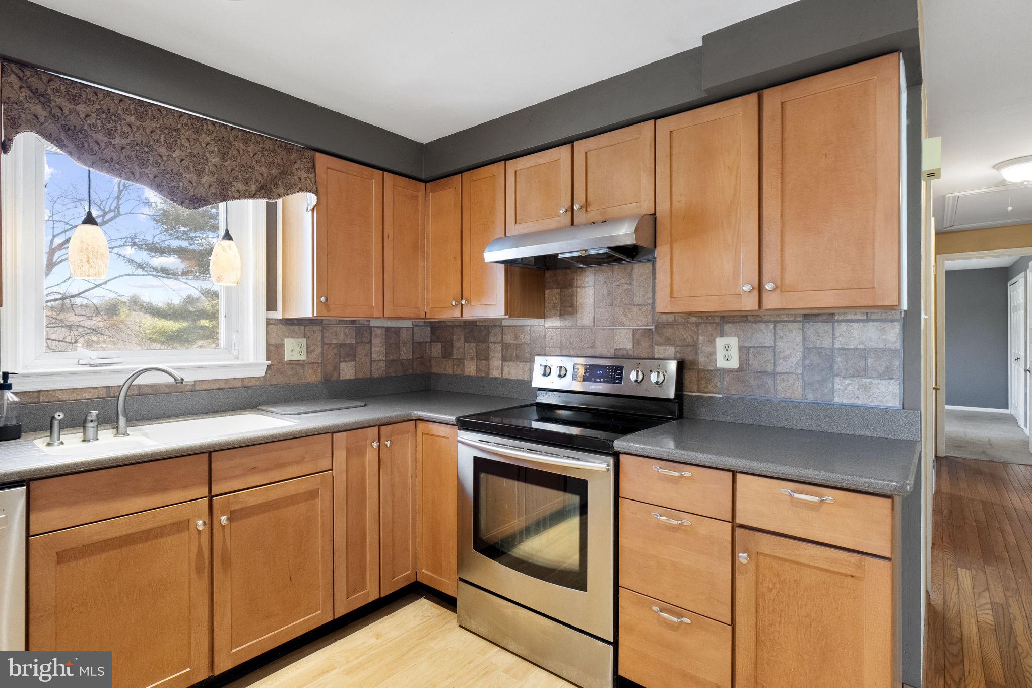 SUMMIT RIDGE - Residential