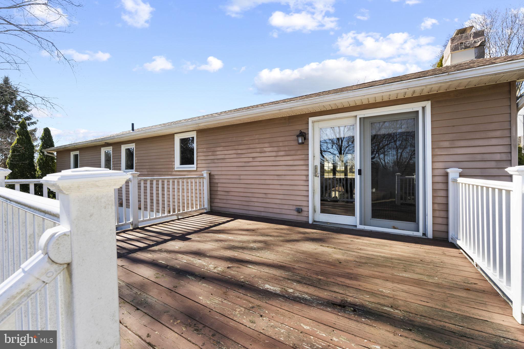 SUMMIT RIDGE - Residential