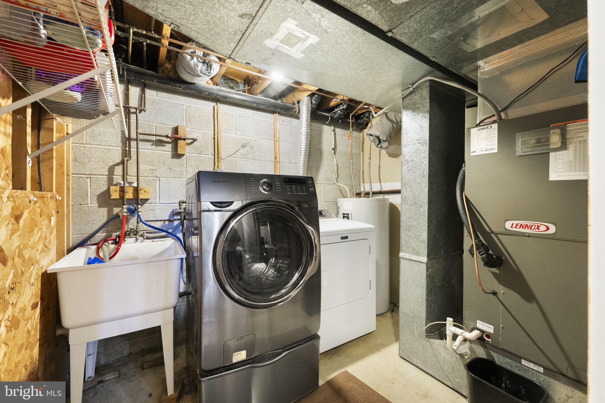 SUMMIT RIDGE - Residential