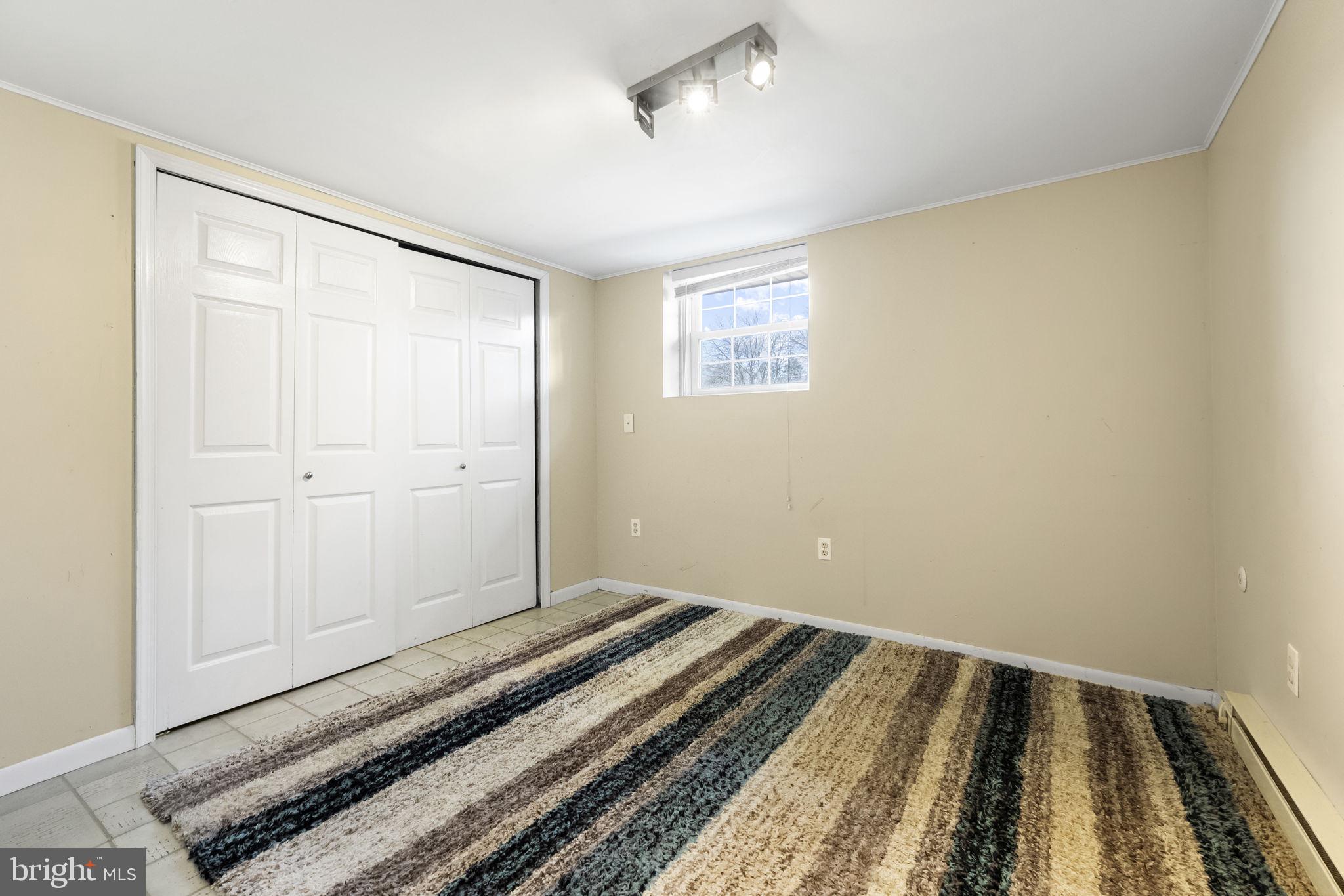 SUMMIT RIDGE - Residential