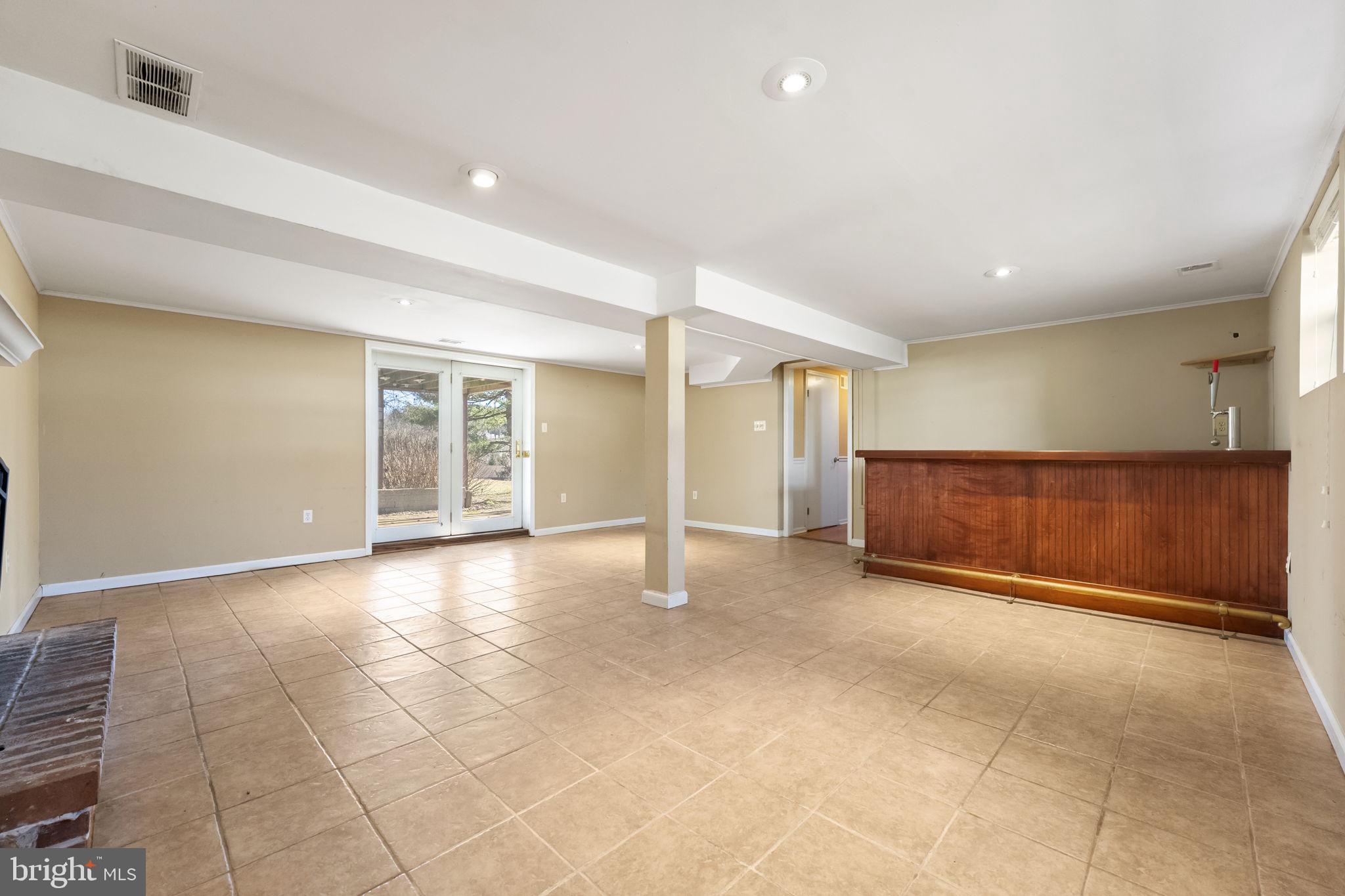 SUMMIT RIDGE - Residential