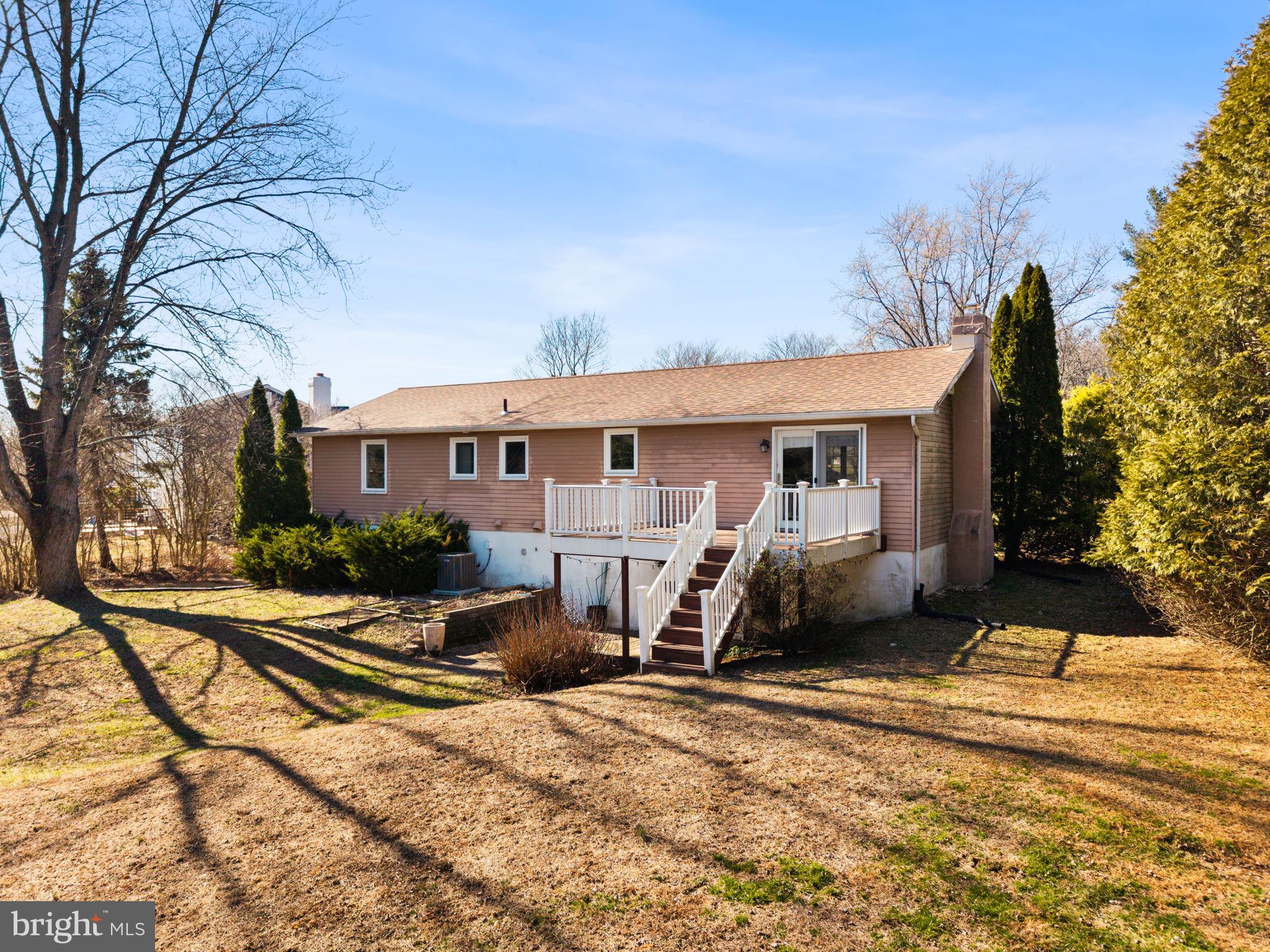 SUMMIT RIDGE - Residential