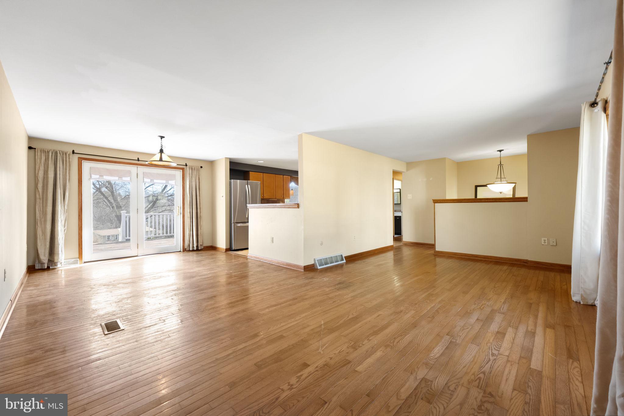 SUMMIT RIDGE - Residential