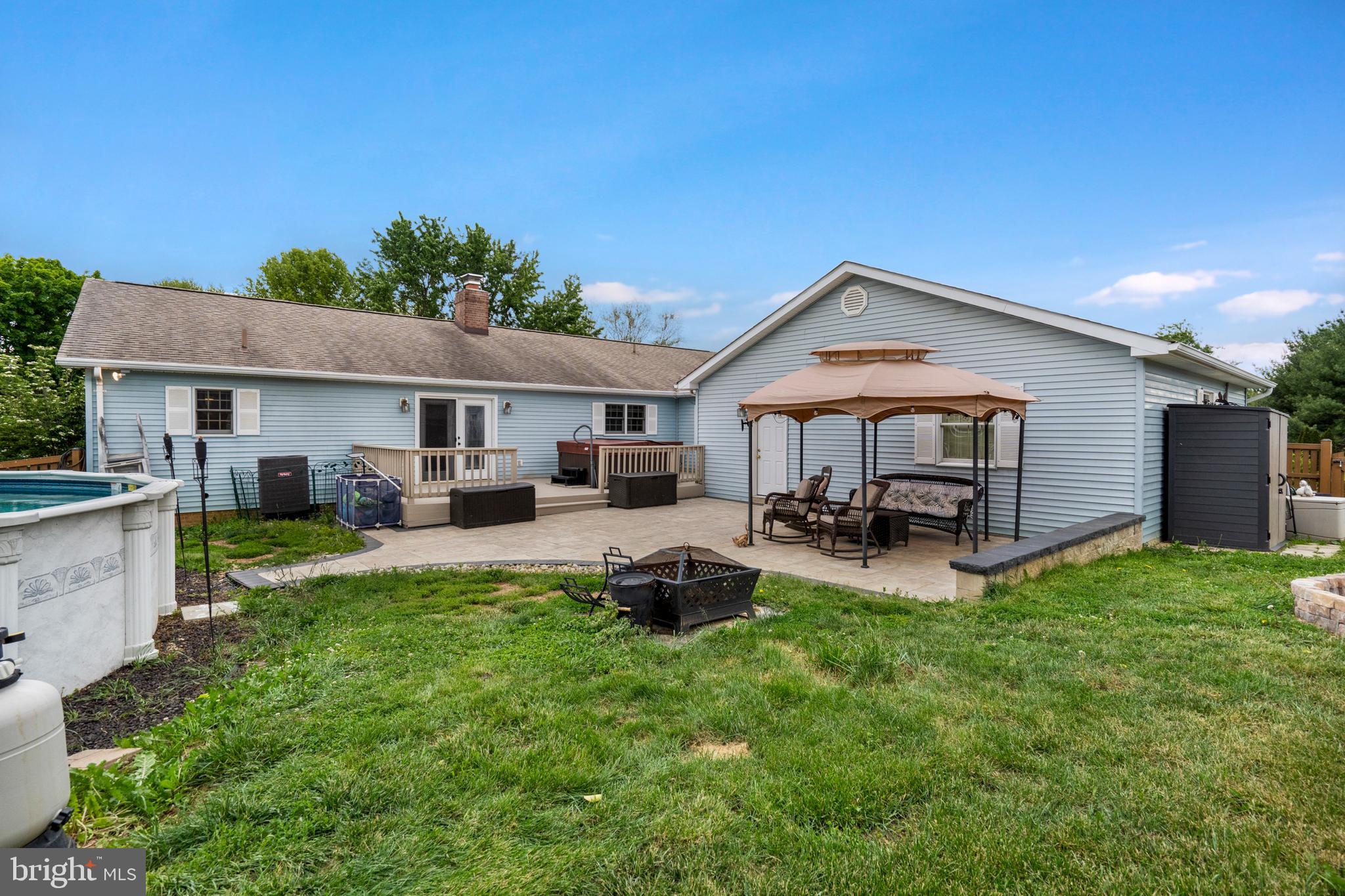 CLOVERDALE HEIGHTS - Residential