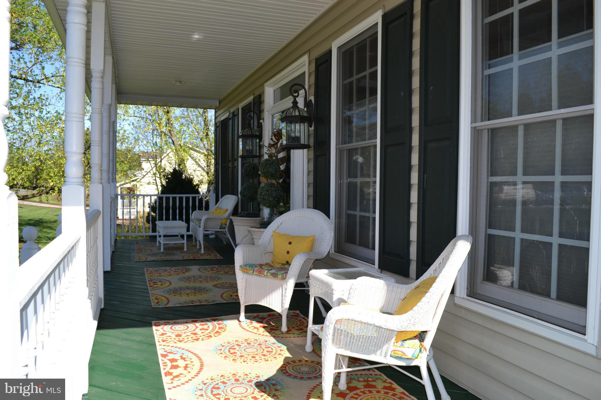 MEADOWBROOK - Residential