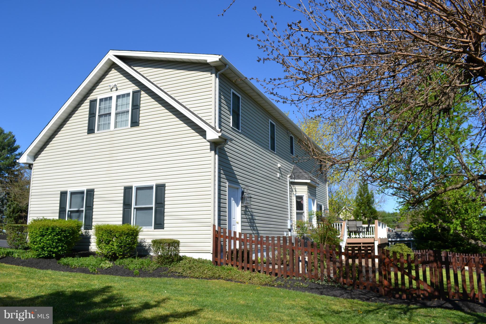 MEADOWBROOK - Residential