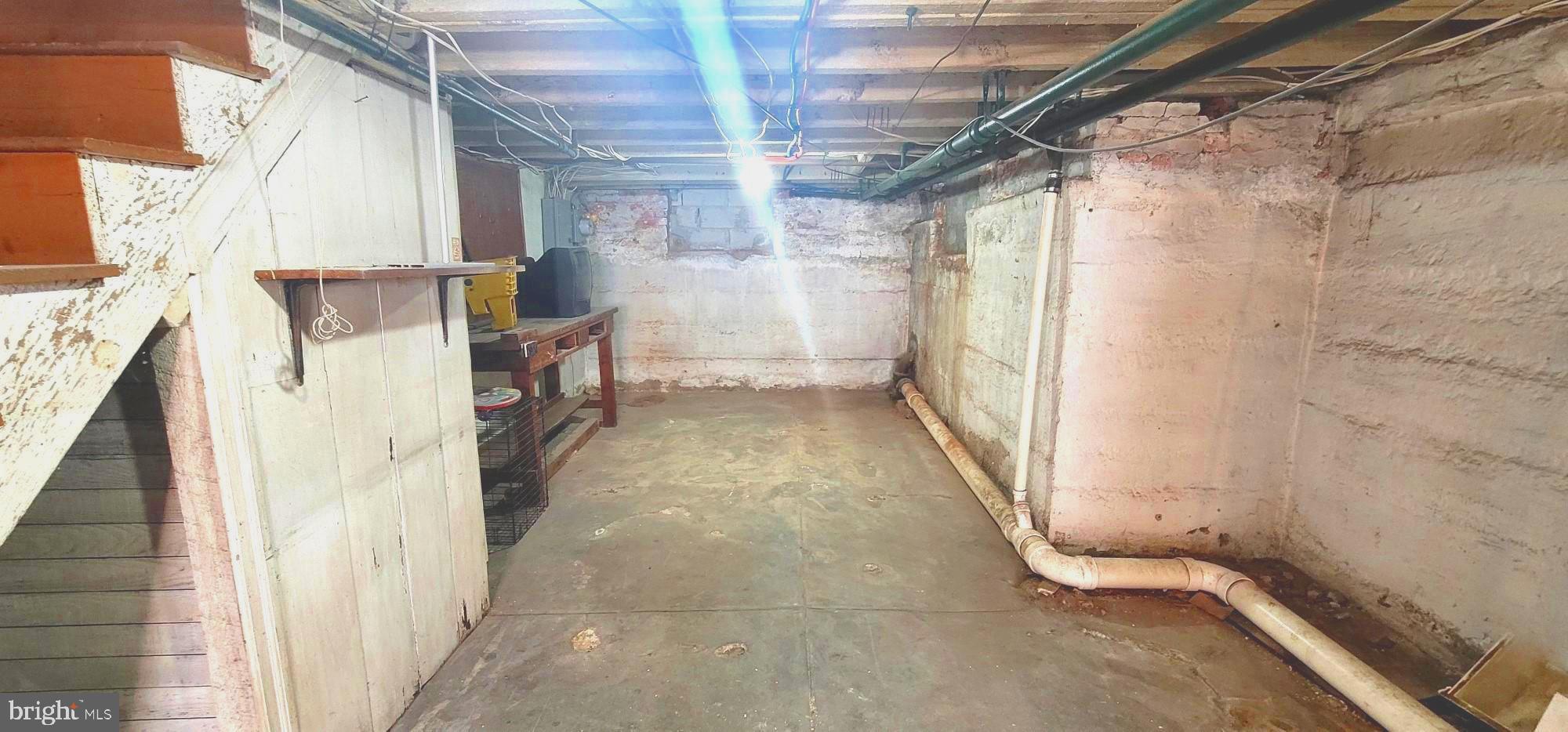 GRAYS FERRY - Residential Lease