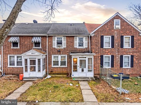 Townhouse For Sale - 2805 Yorkship Boulevard<br/> CAMDEN, NJ 08104