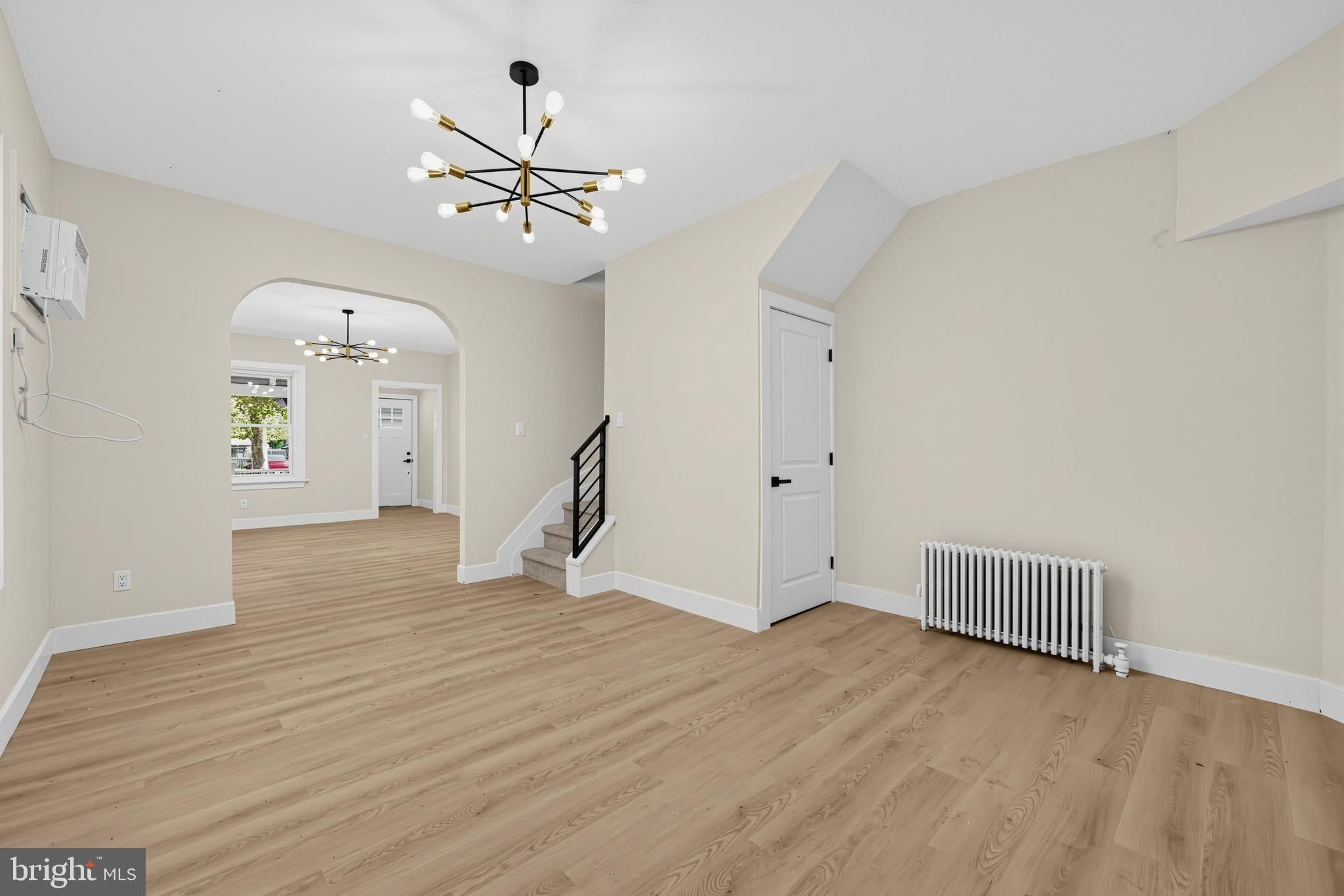 109 6TH AVENUE