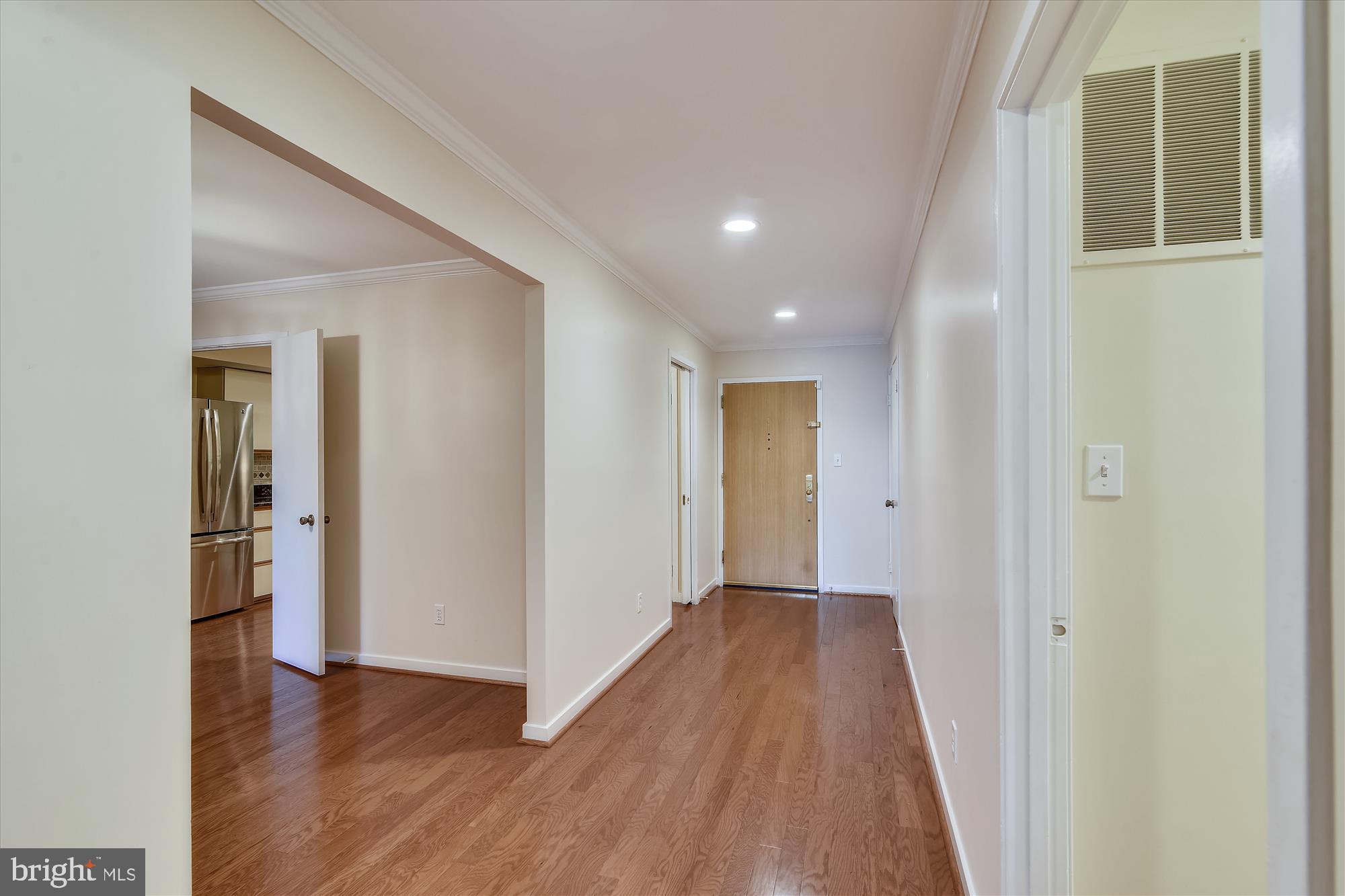 WATERFORD SQUARE - Residential