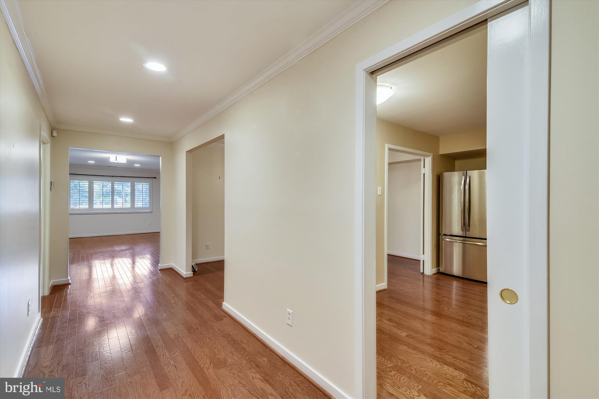 WATERFORD SQUARE - Residential