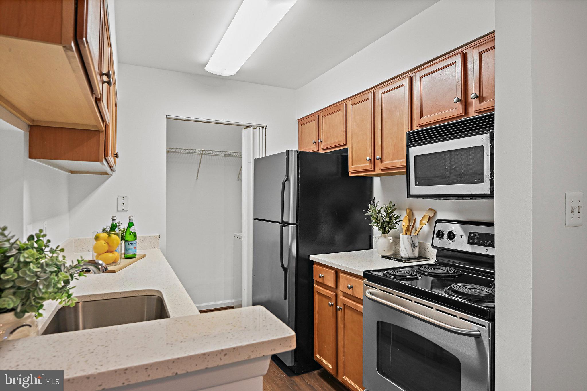 PARCRESTON - Residential