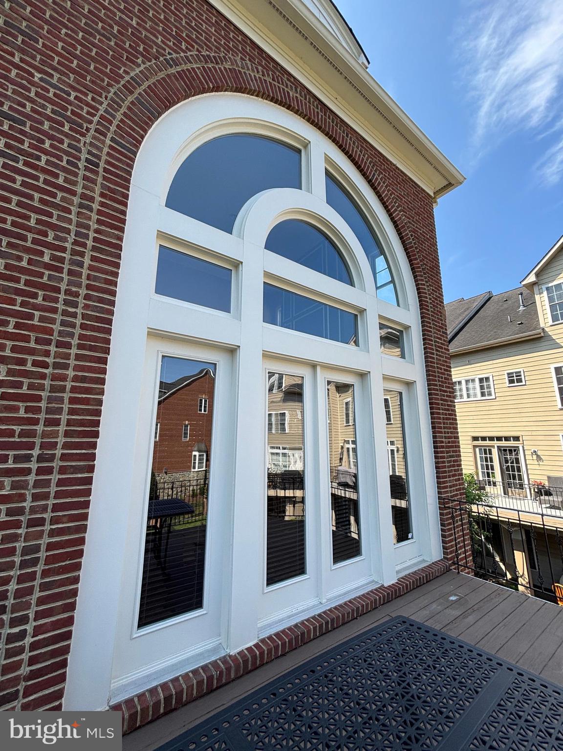 RIVER CREEK - Residential Lease