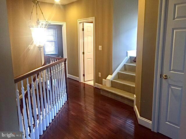 RIVER CREEK - Residential Lease