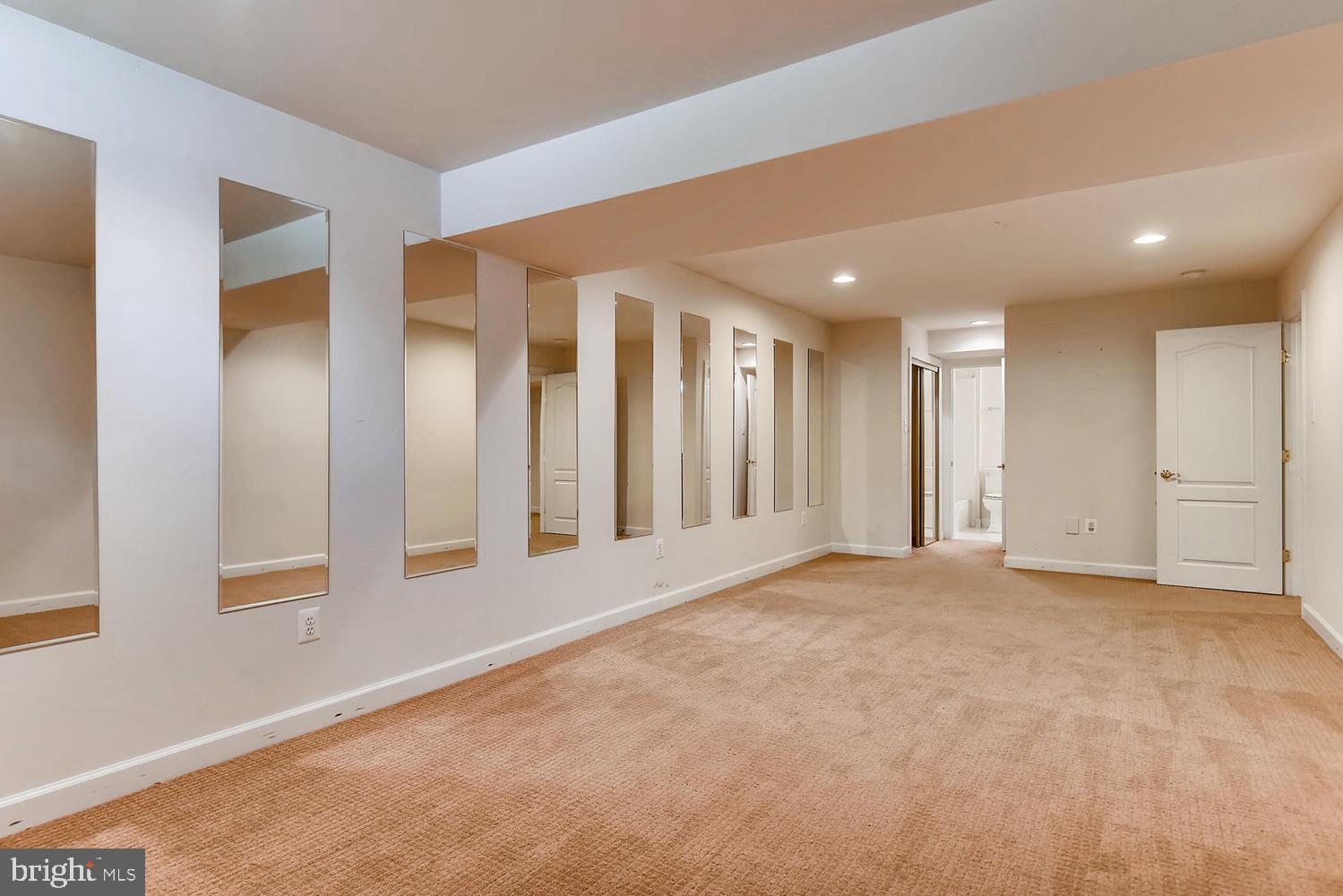 SLOOP COVE LANDING - Residential