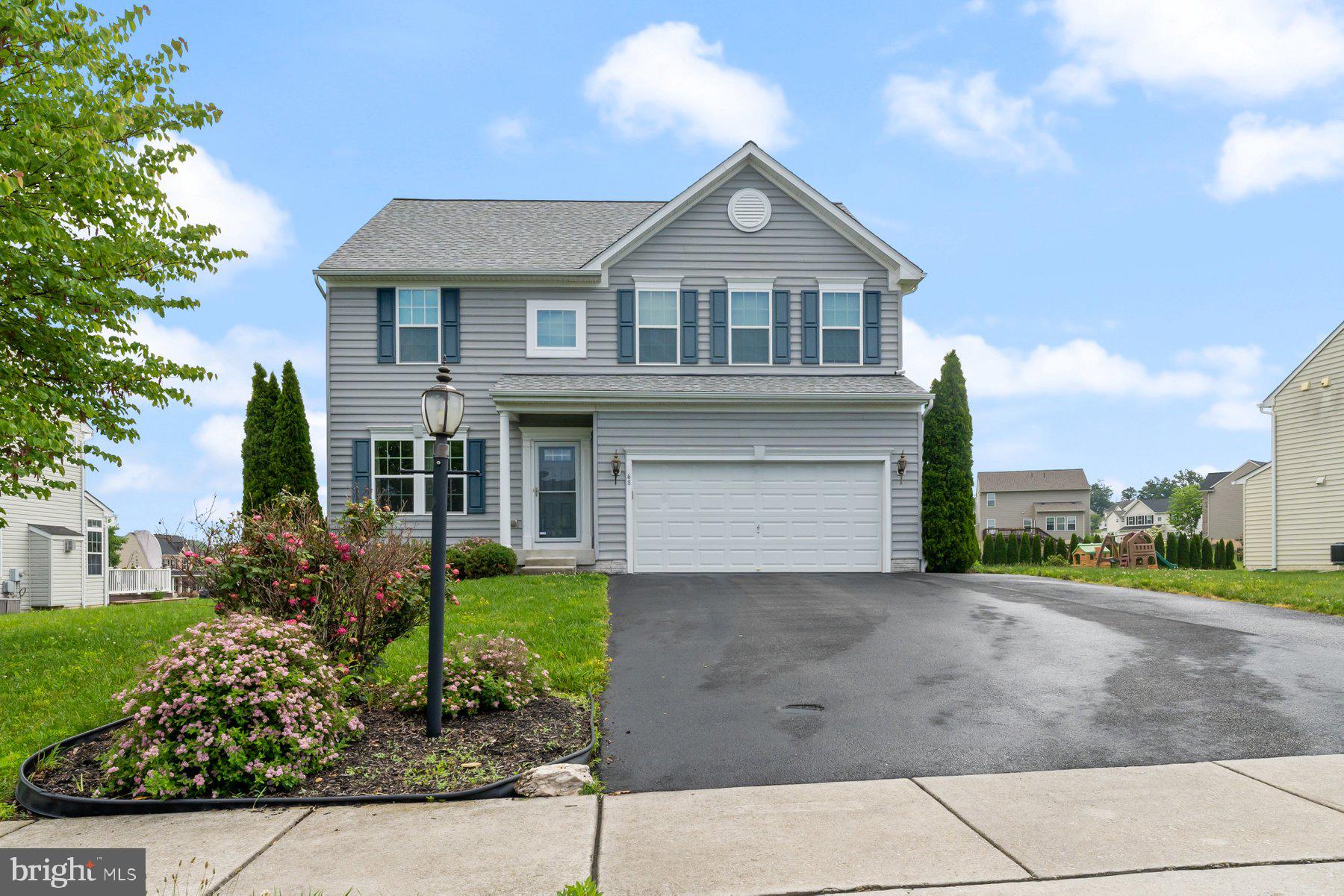 This well kept colonial on a quiet street in South Pointe II offering a brand new roof, 4 large bedrooms, 2 full & 2 half baths, a spacious open concept main level floor plan with a gorgeous kitchen featuring an oversized island and sunroom/dinning room extension. The lower level offers a fully finished level rec room with additional half bath and a storage room. Outside you will find one of the largest lots in the community at .42 acres, a sports court and a patio for your summer entertaining!