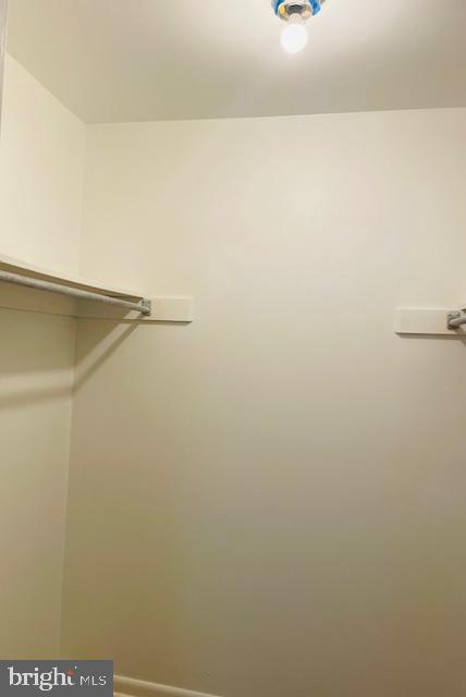 HERITAGE GREEN - Residential Lease