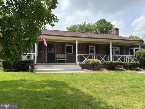 425 BEECHCROFT ROAD WINCHESTER VA 22601
