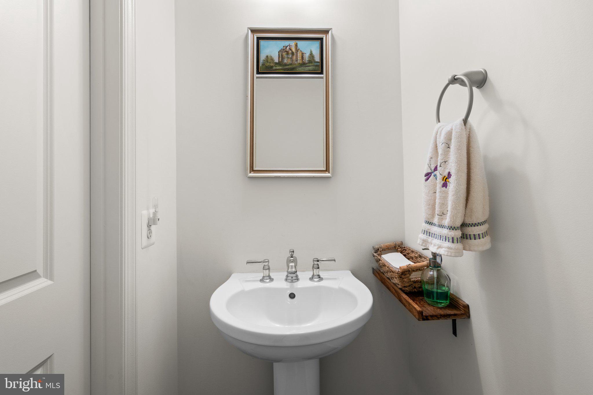 HOPEWELL POINTE - Residential