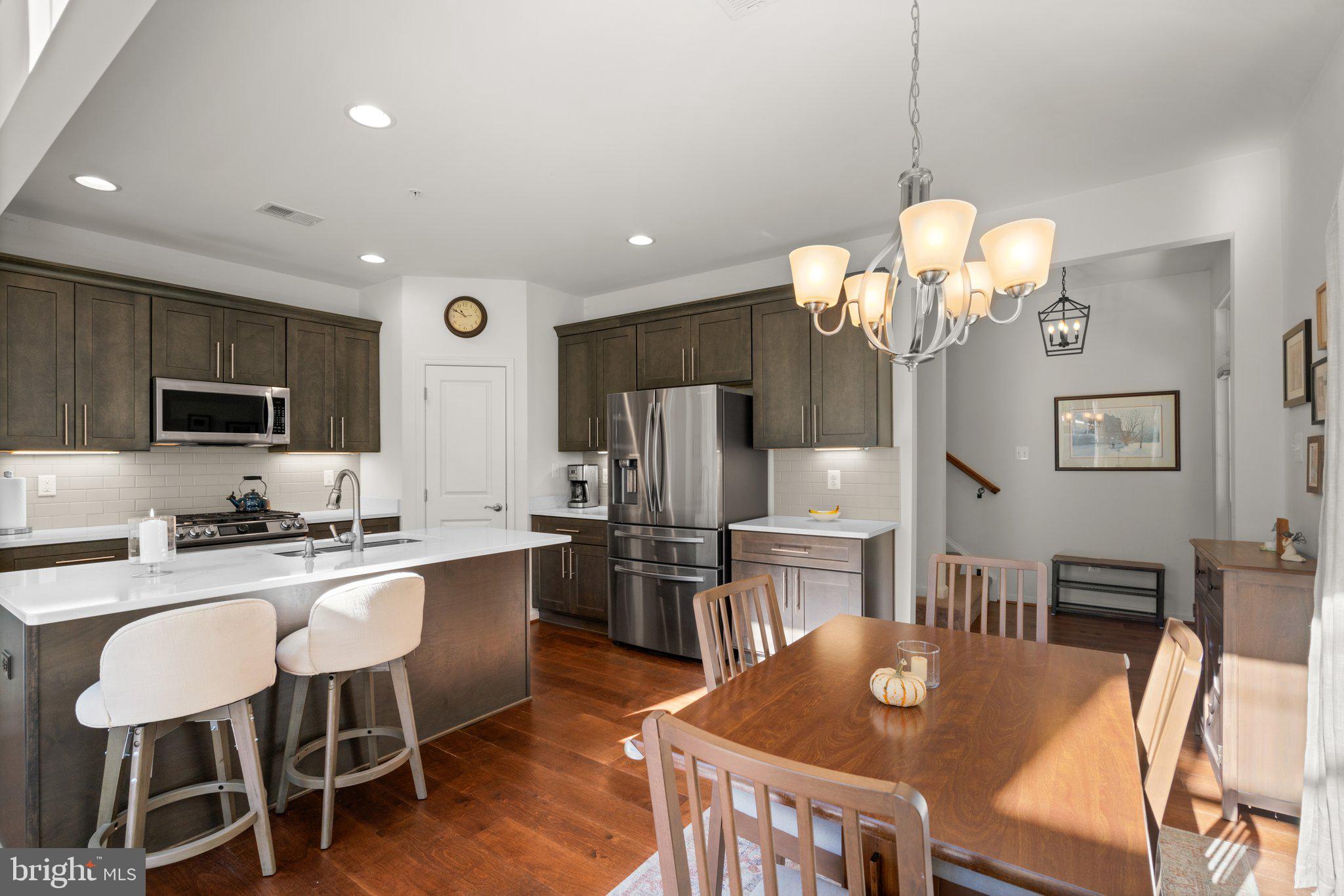 HOPEWELL POINTE - Residential