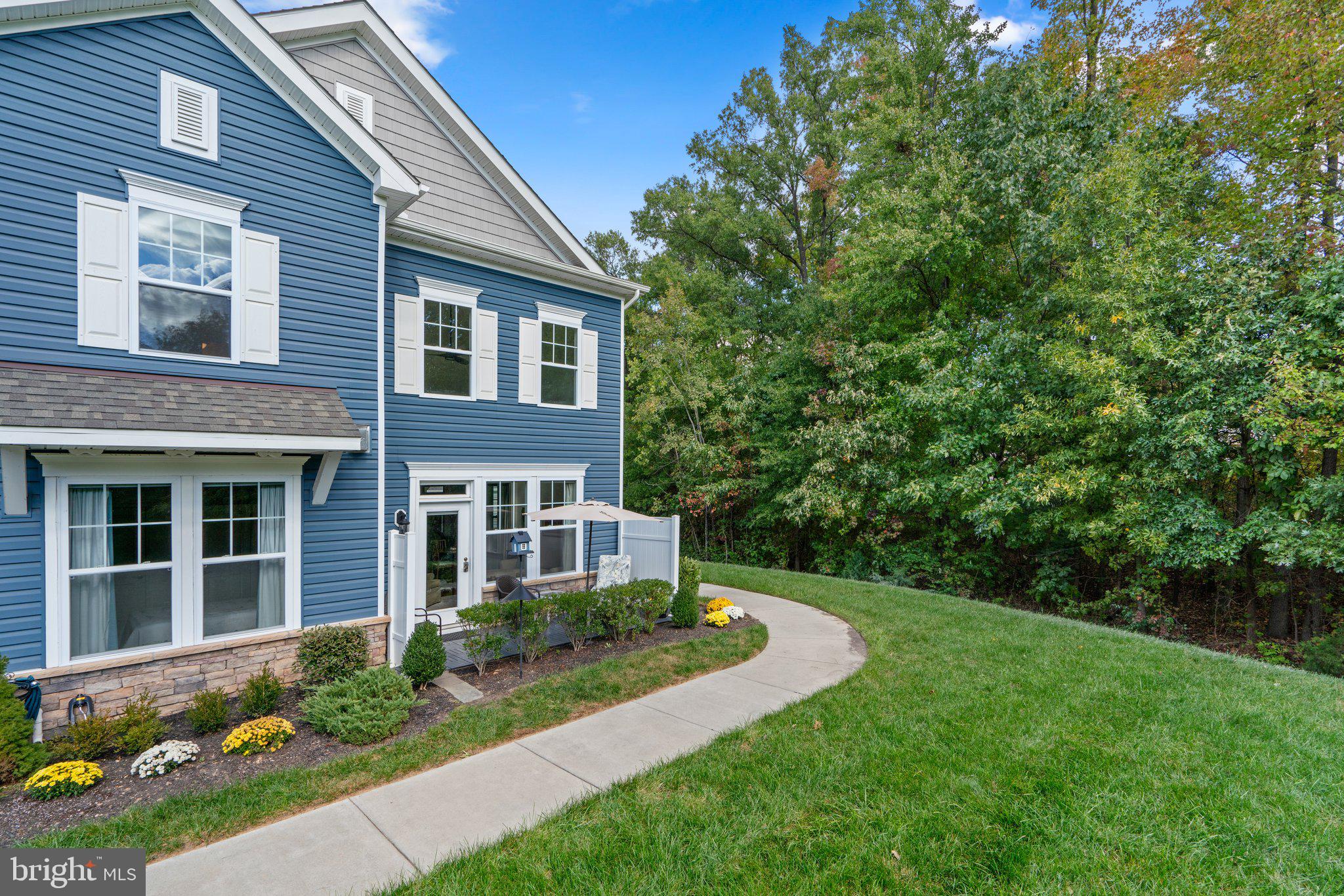 HOPEWELL POINTE - Residential