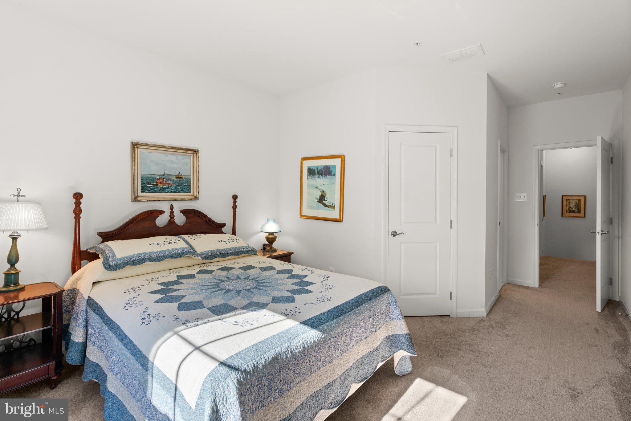 HOPEWELL POINTE - Residential