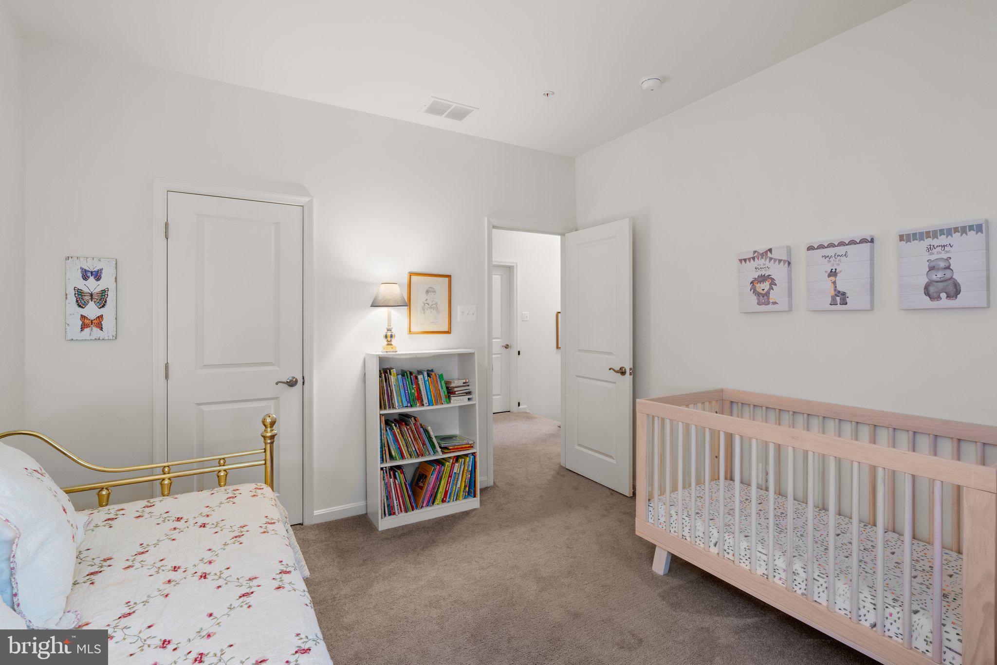 HOPEWELL POINTE - Residential