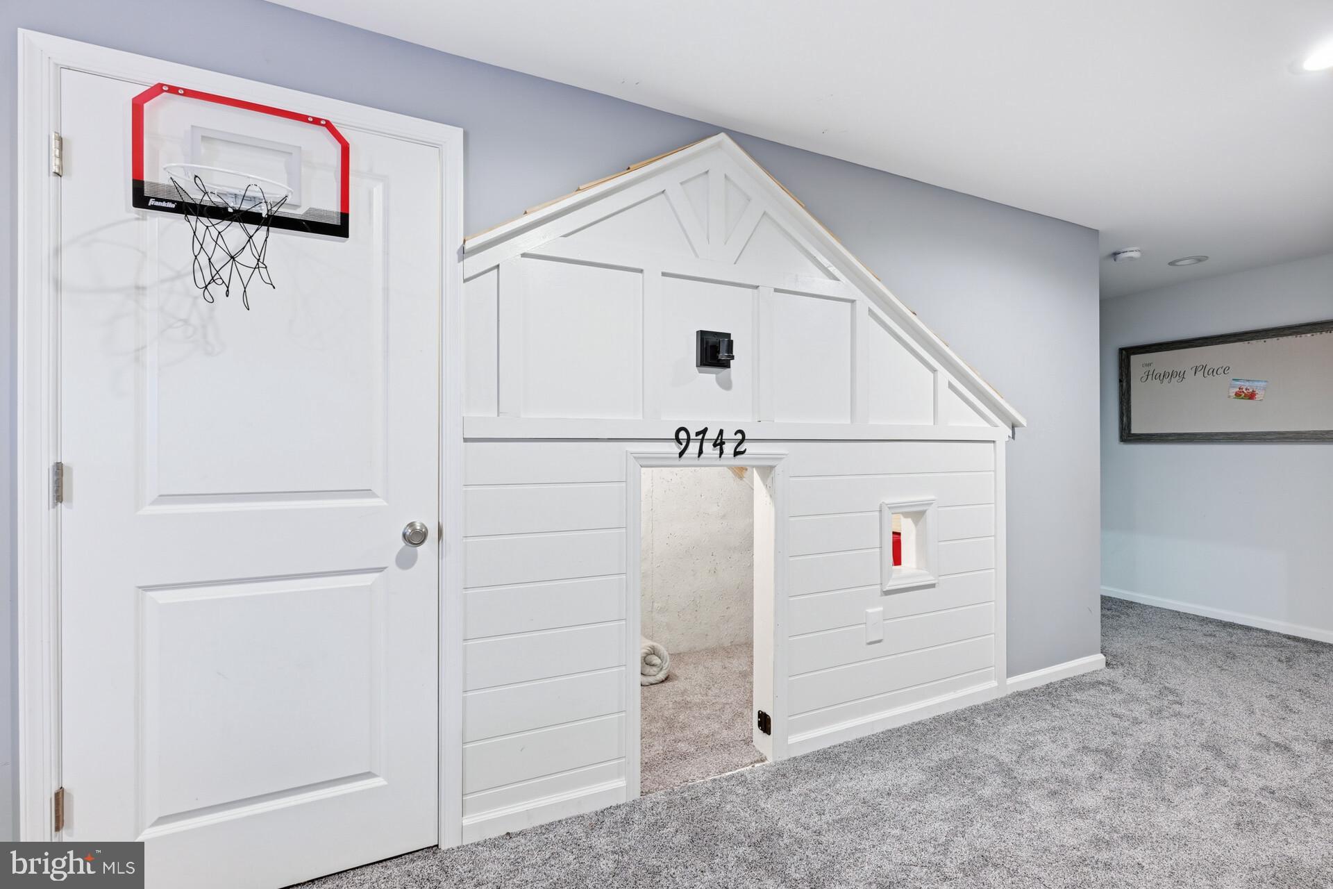 PENNLAND FARM - Residential