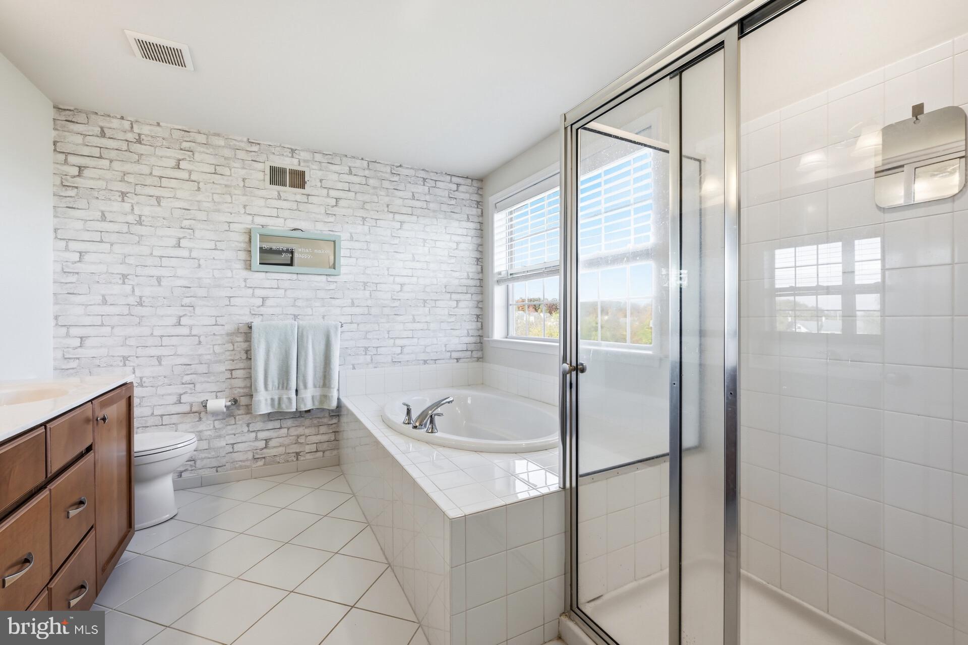 PENNLAND FARM - Residential