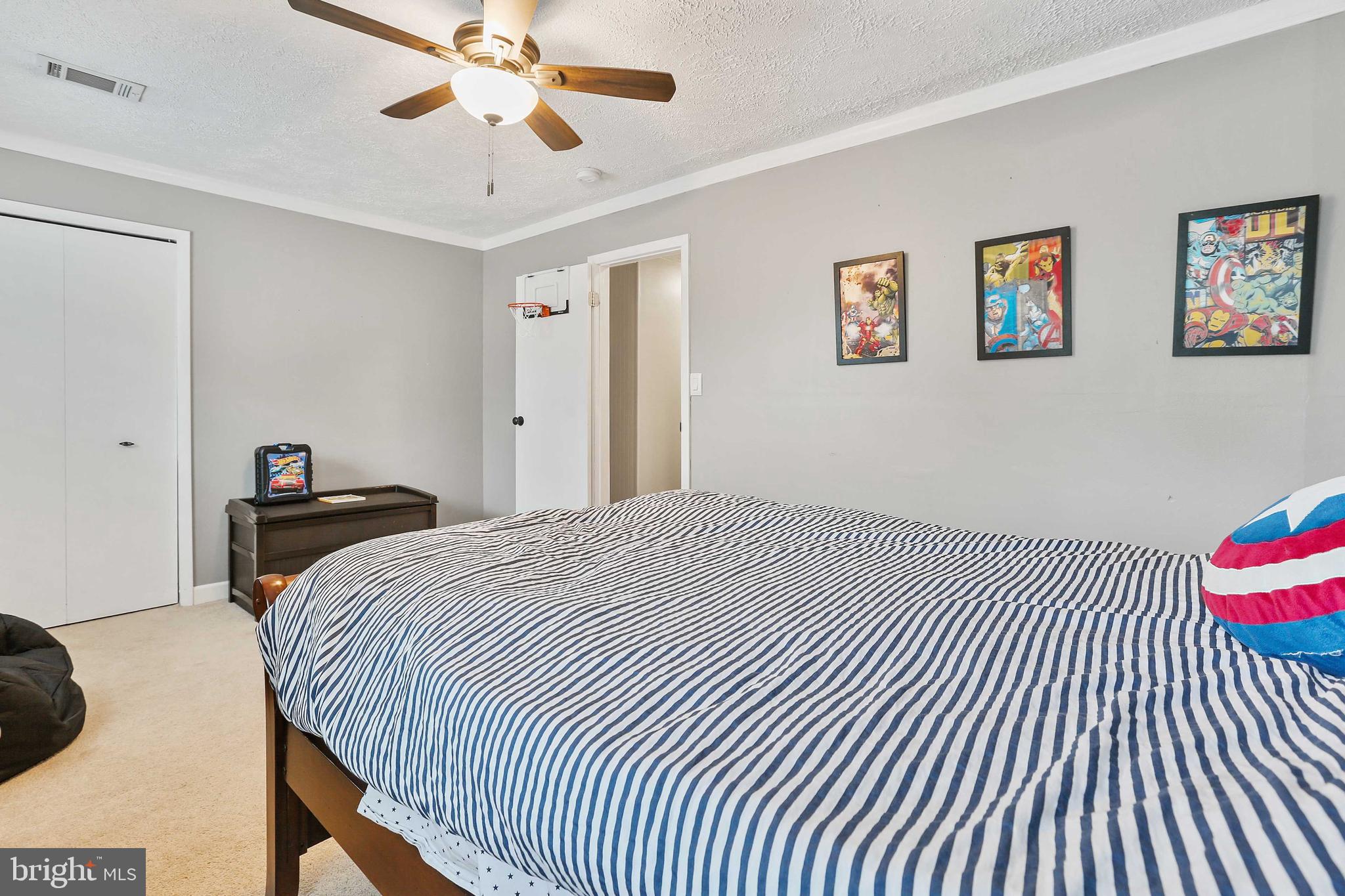 THE PROVINCES - Residential Lease