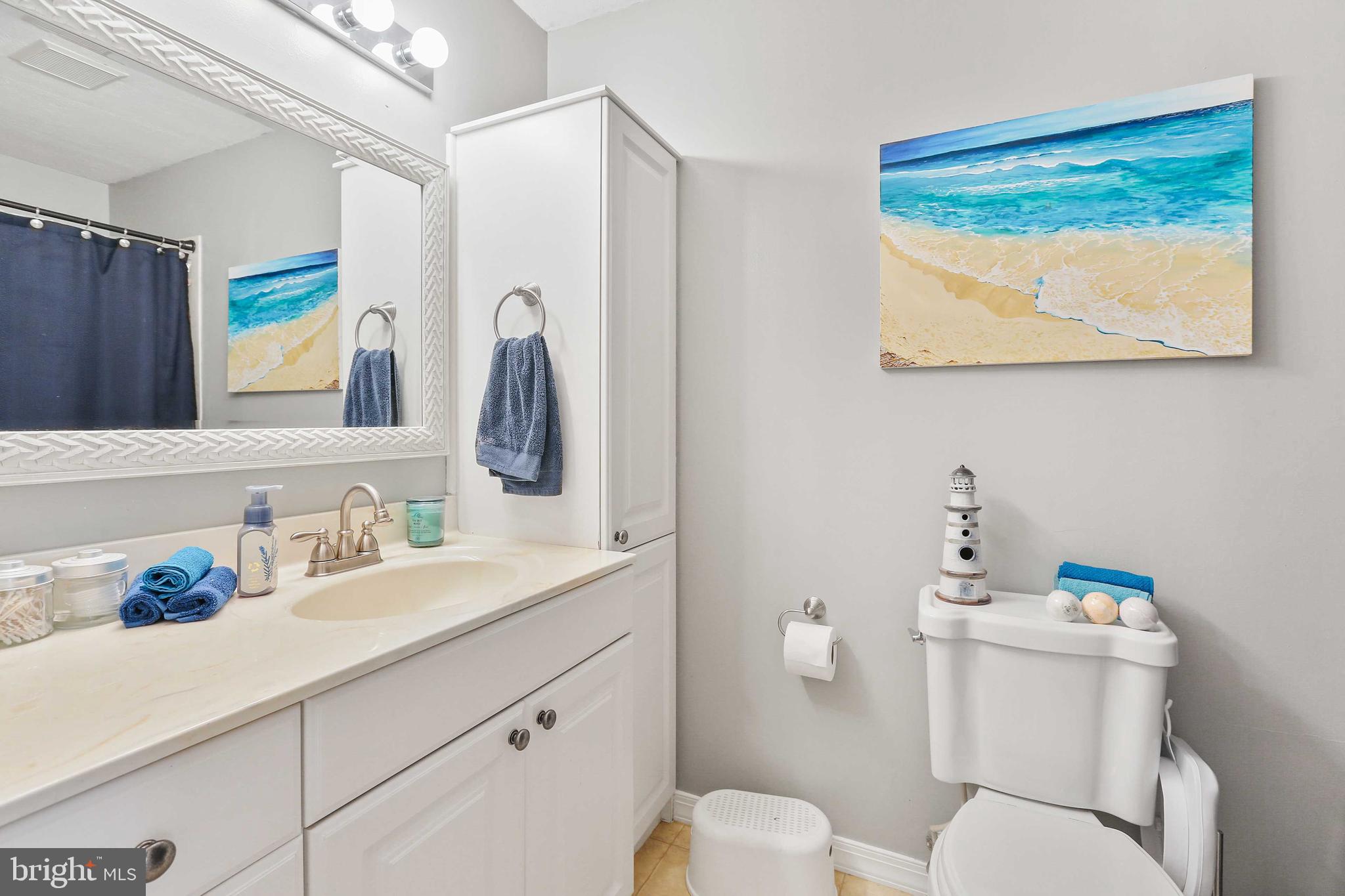 THE PROVINCES - Residential Lease