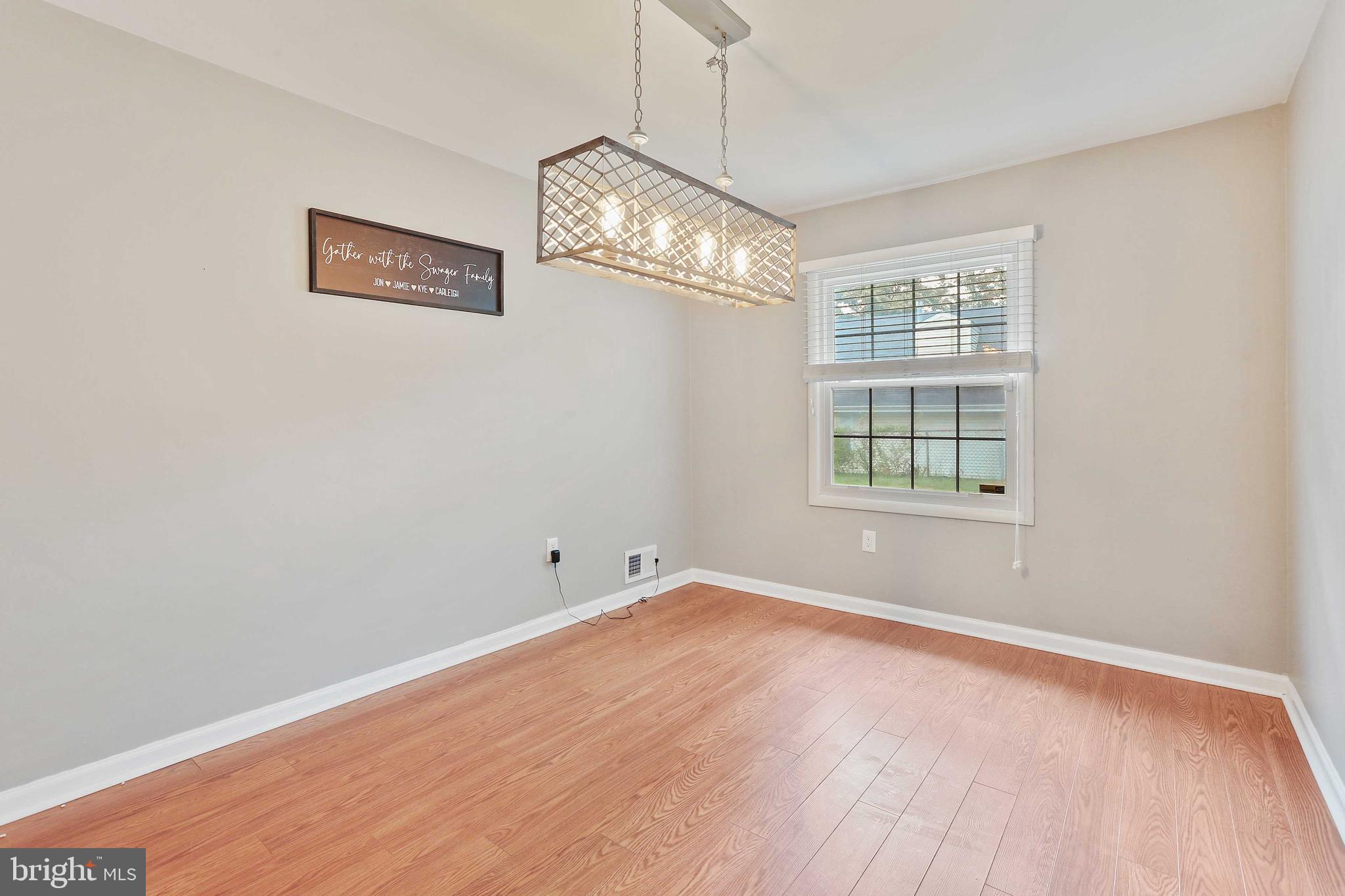 THE PROVINCES - Residential Lease