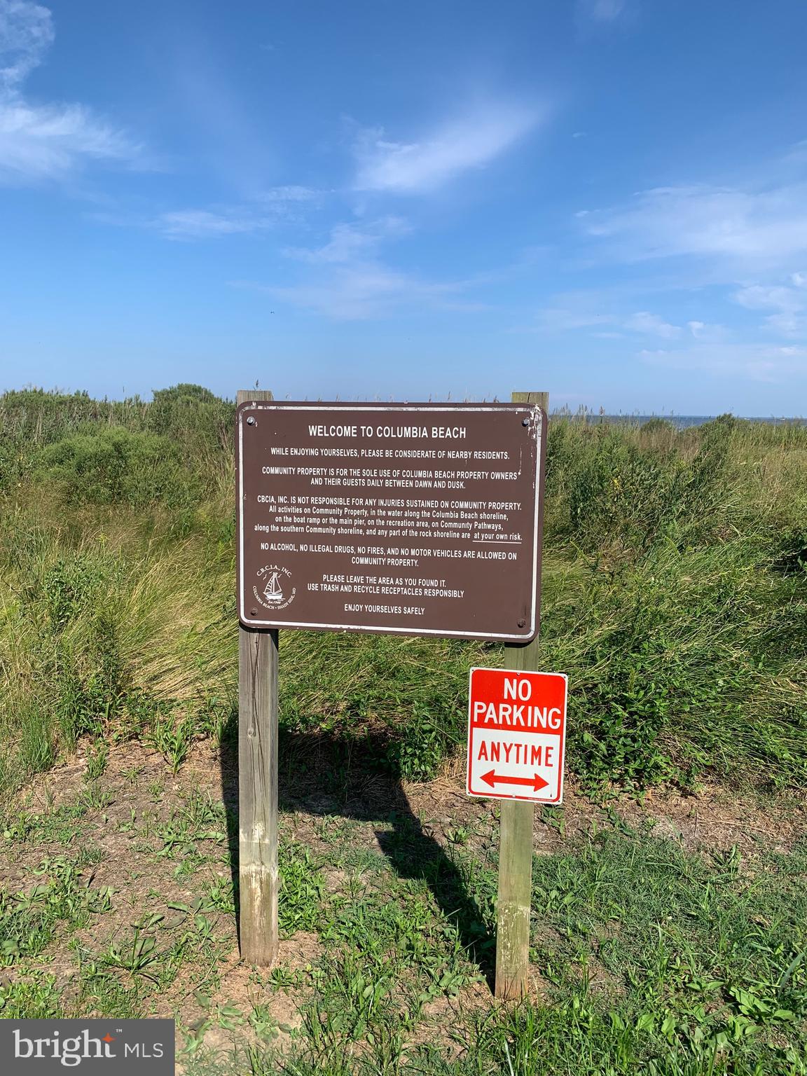 COLUMBIA BEACH - Land