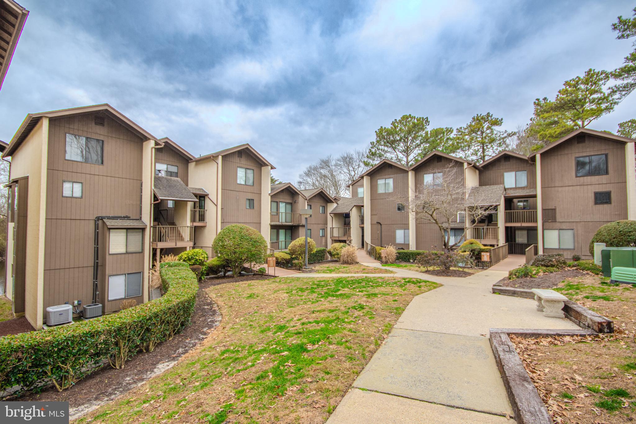 CANAL WOODS CM - Residential
