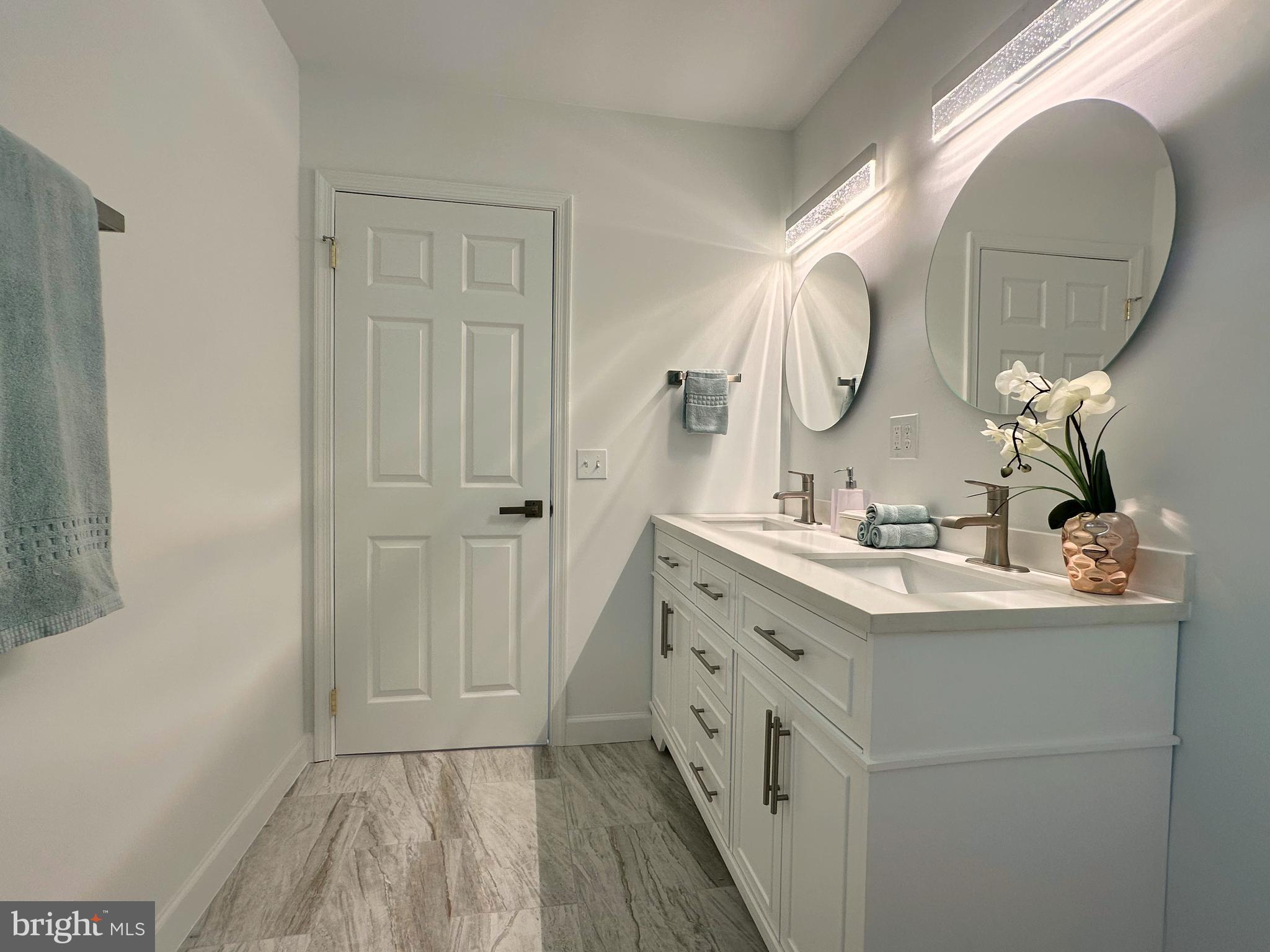 CITY PARK HOMES - Residential