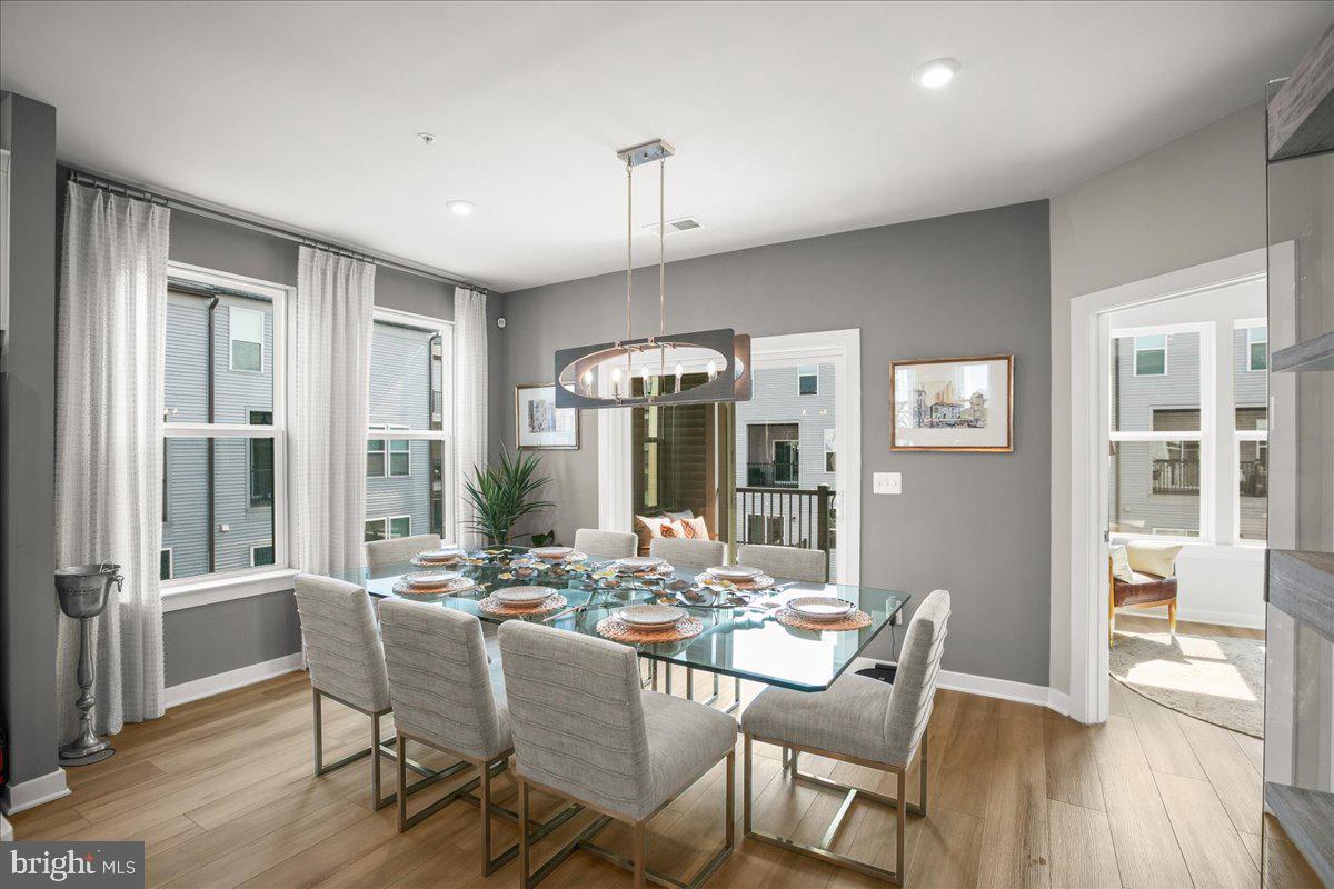 ASHBURN STATION - Residential