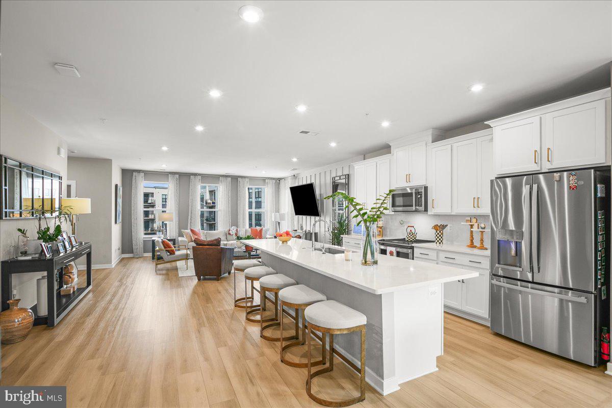 ASHBURN STATION - Residential