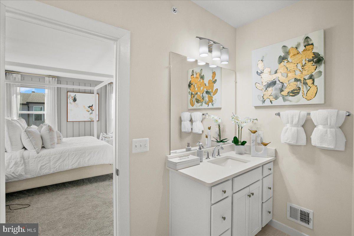 ASHBURN STATION - Residential