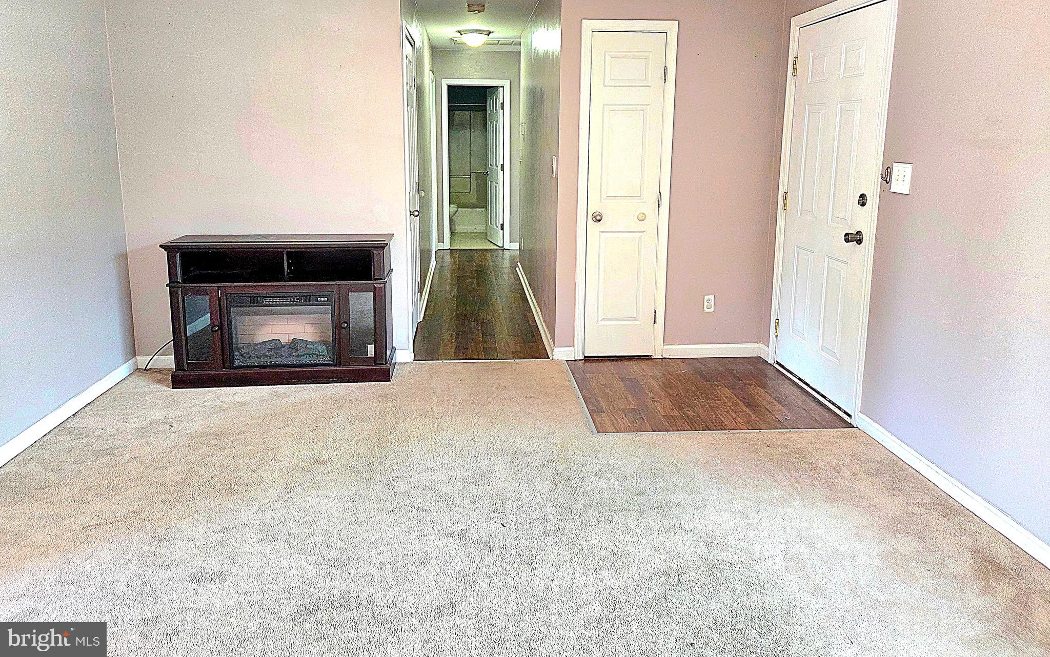 ANDREWS ROAD ACRES - Residential