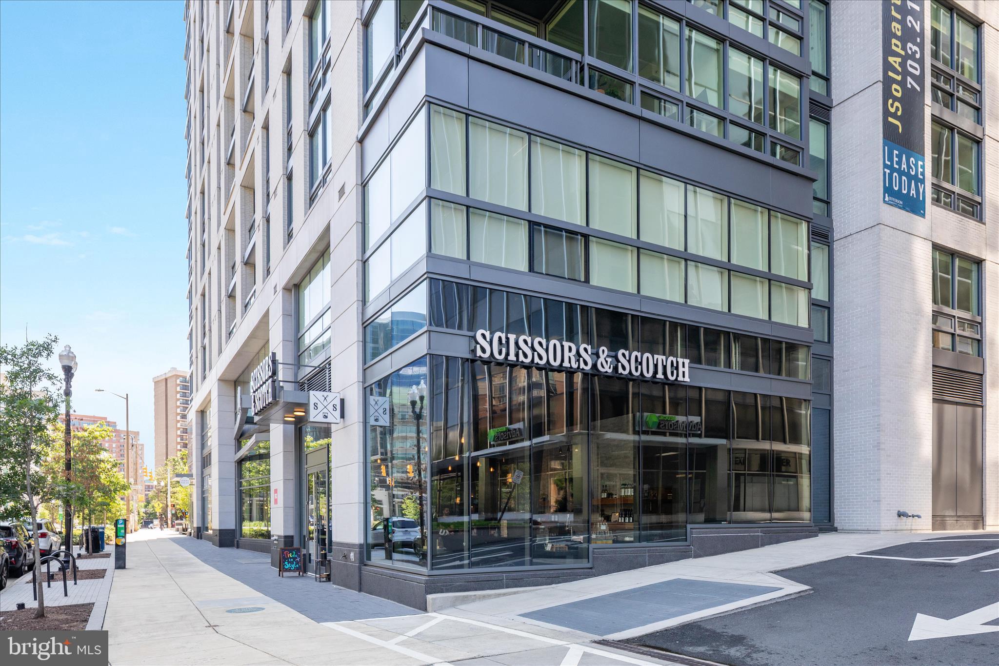 EASTVIEW AT BALLSTON METRO - Residential