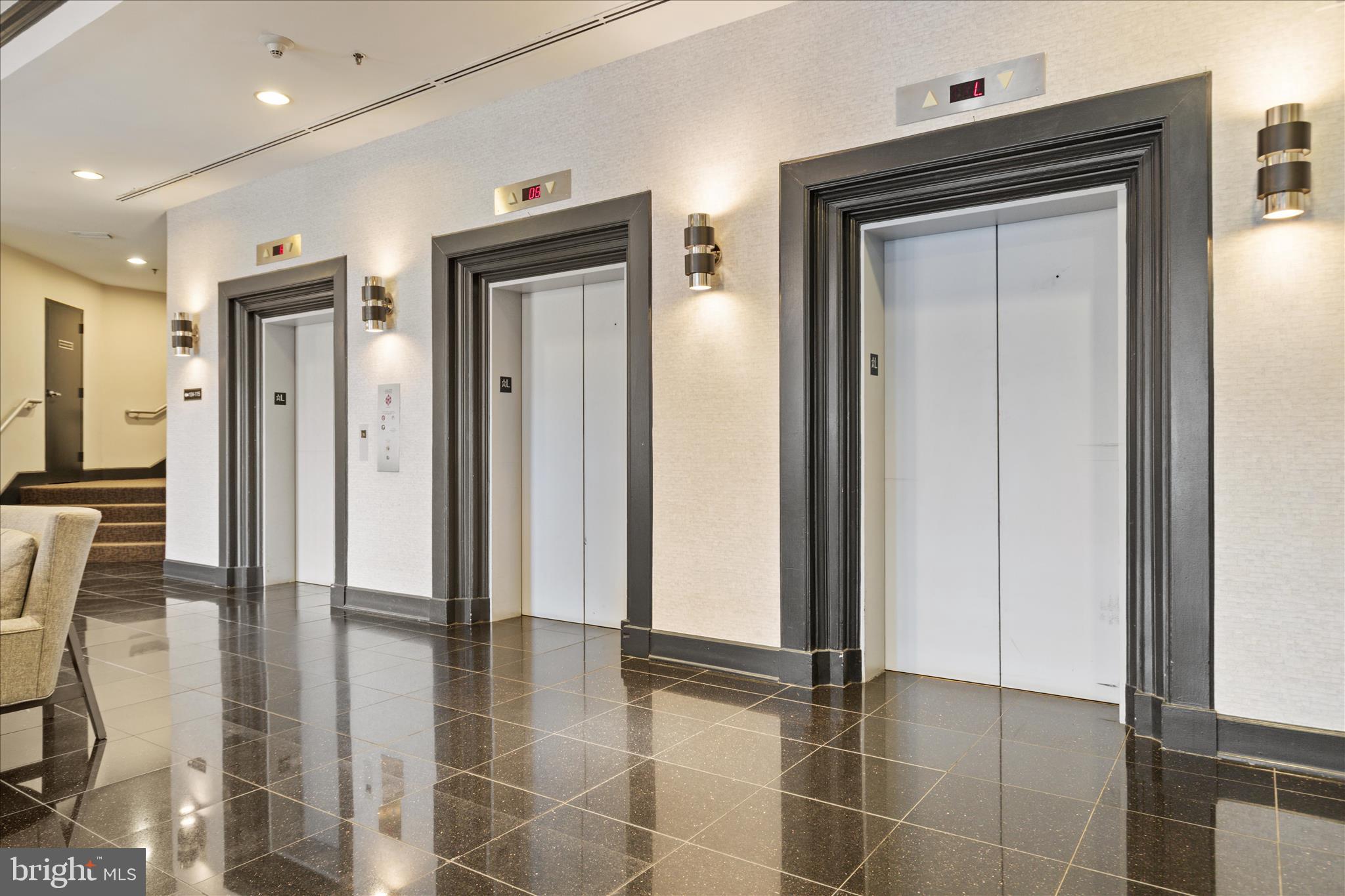 EASTVIEW AT BALLSTON METRO - Residential