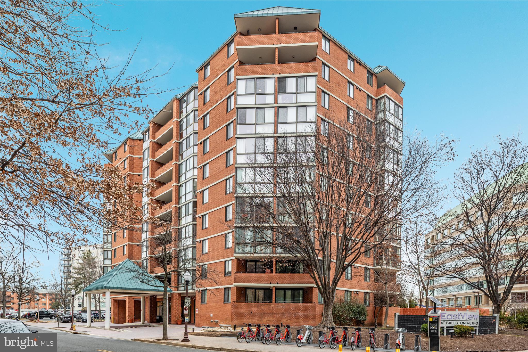 EASTVIEW AT BALLSTON METRO - Residential